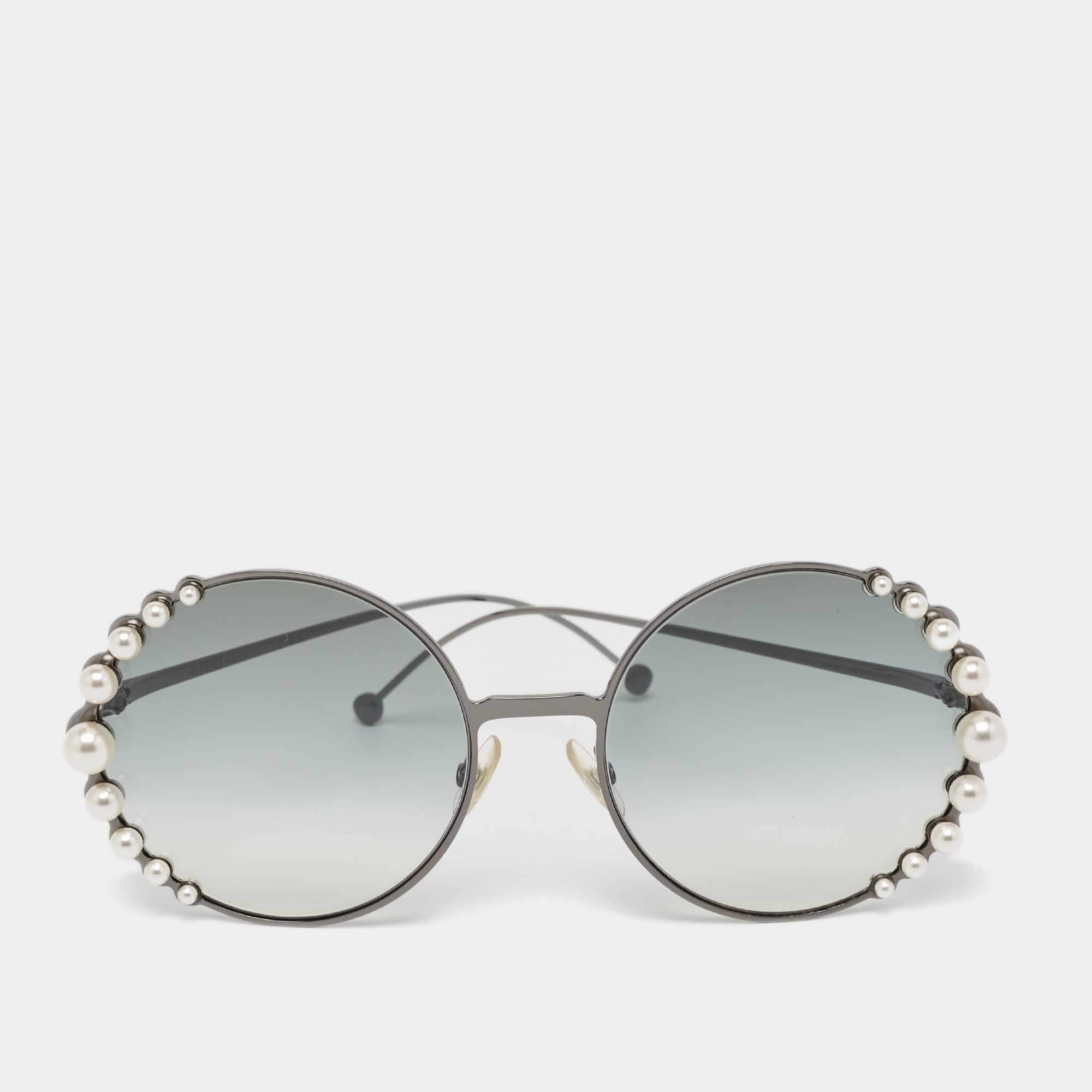 Fendi Black Gradient FF0295/S Pearl Round Sunglasses