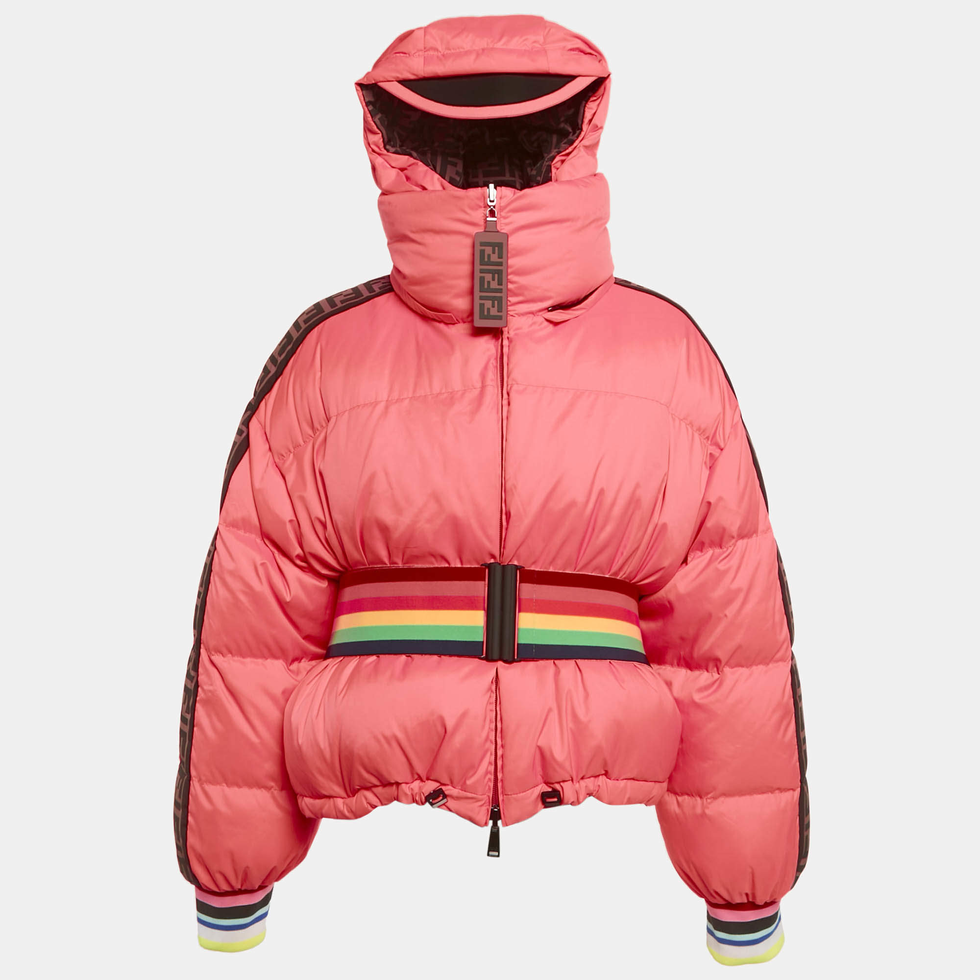 مملوكة مسبقًا جاكيت منفوخ قابل للعكس بطبعة إف إف باللونين البني والوردي من فندي، قياس متوسط