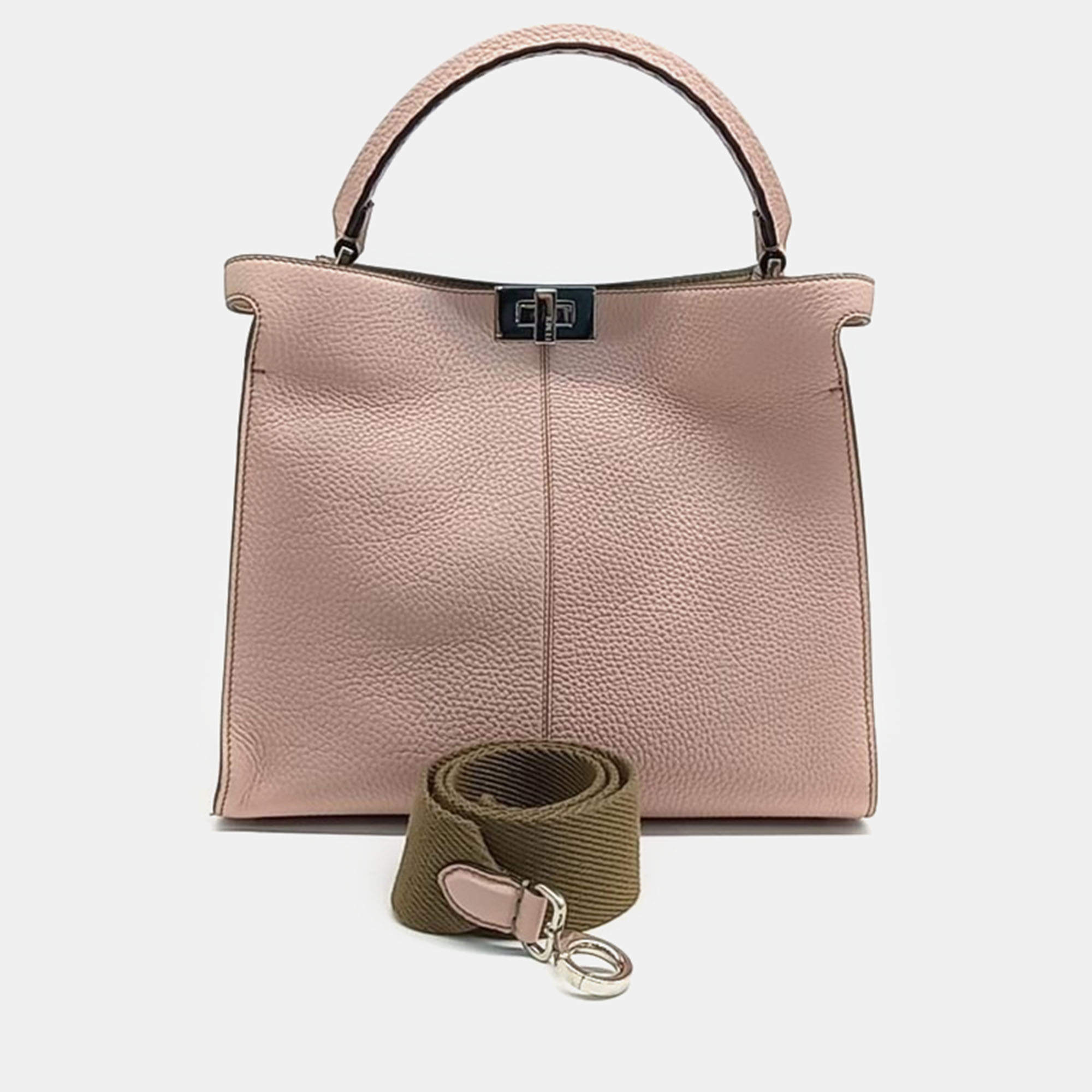 مملوكة مسبقًا Fendi Pink Leather Selleria Peekaboo Shoulder Bag