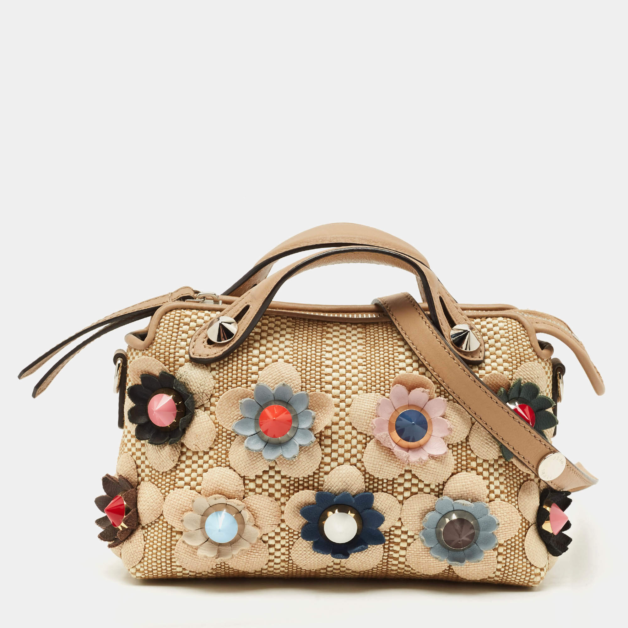 Pre Owned Fendi Beige/Natural Raffia Mini Applique By The Way Crossbody Bag