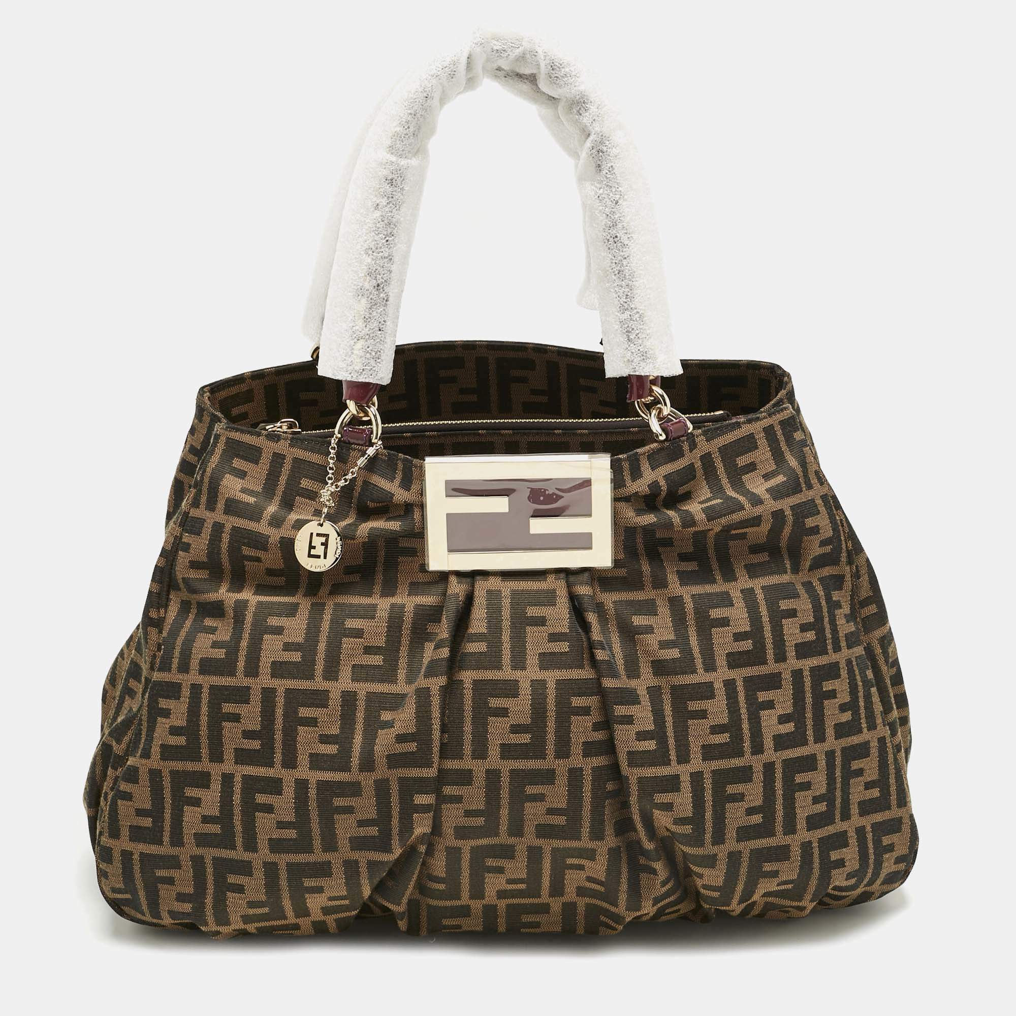 Pre Owned Fendi Tobacco/Purple Zucca Canvas and Patent Leather Large Mia Shoulder Bag