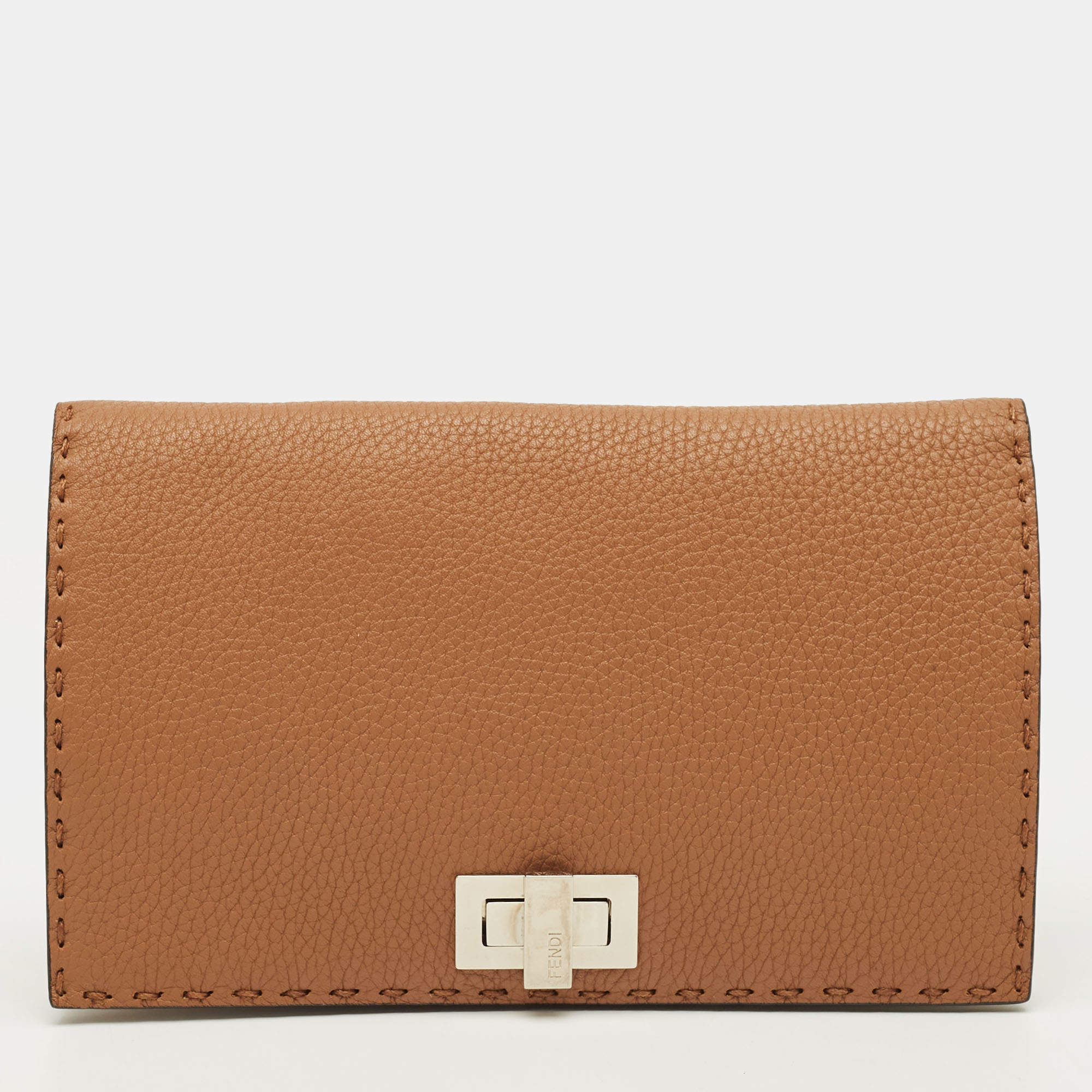 Pre Owned محفظة فندي بيكابو جلد بني سيلييريا