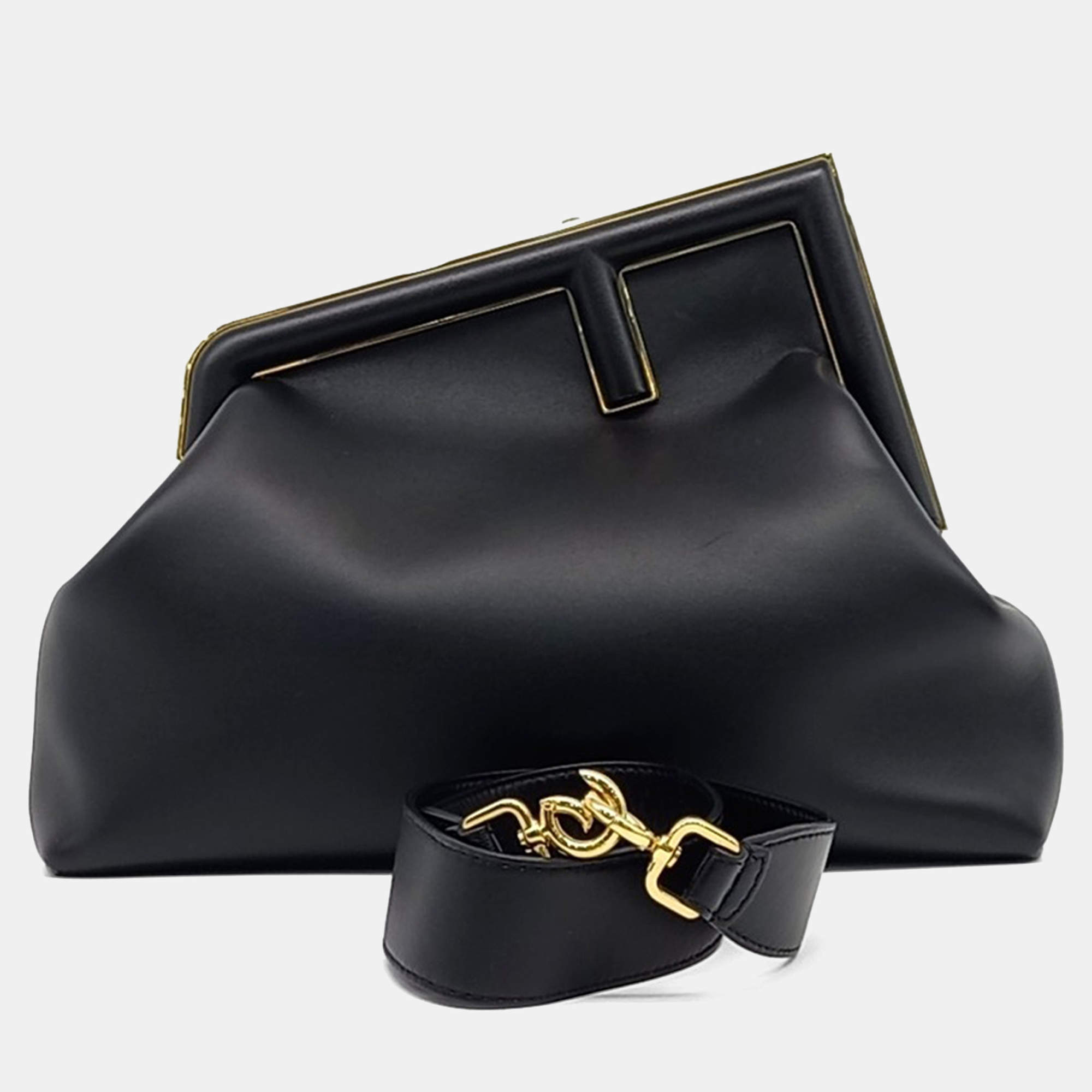 مملوكة مسبقًا Fendi Black Leather First Bag Medium