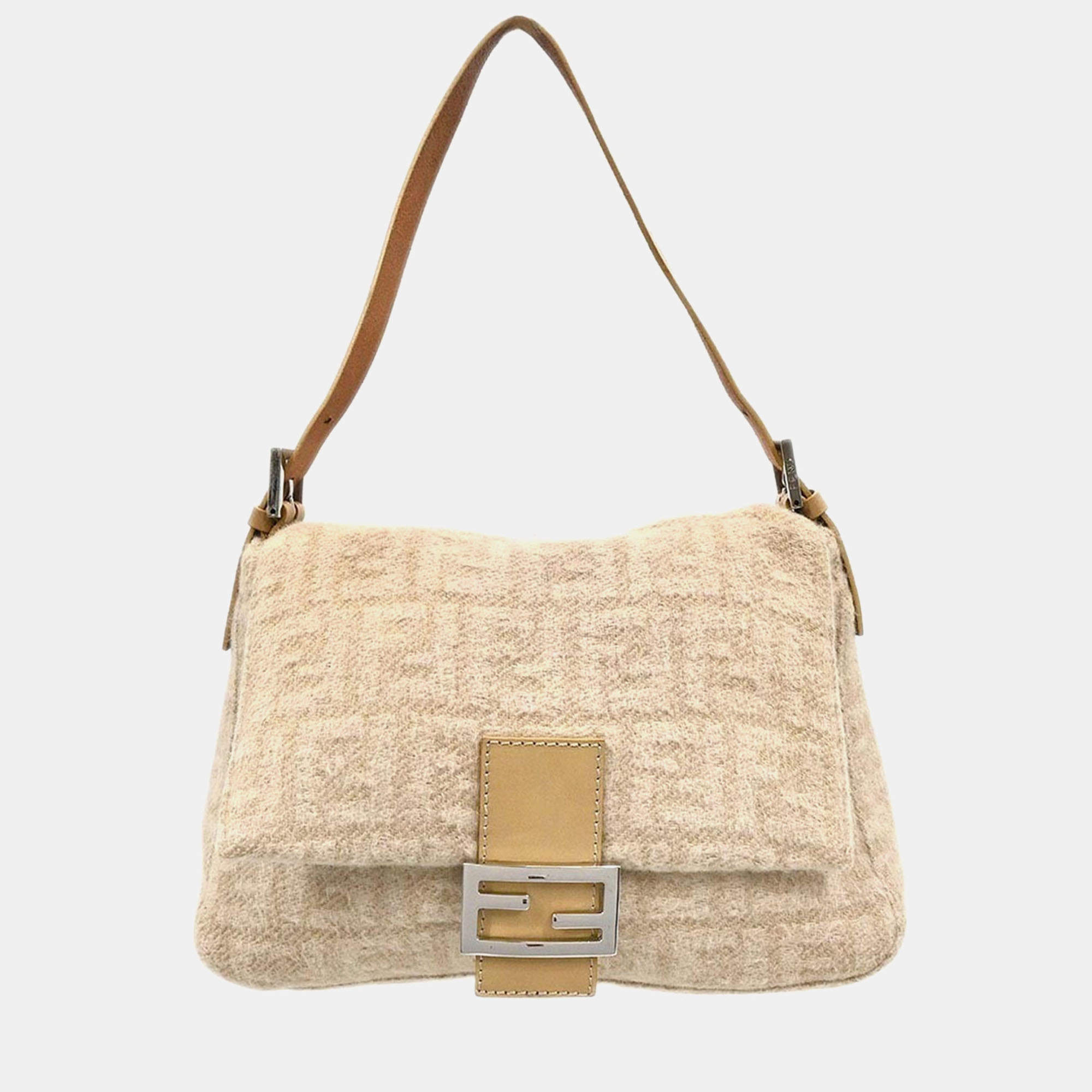 مملوكة مسبقًا Fendi Off White Wool Zucca Mamma Baguette Handbag