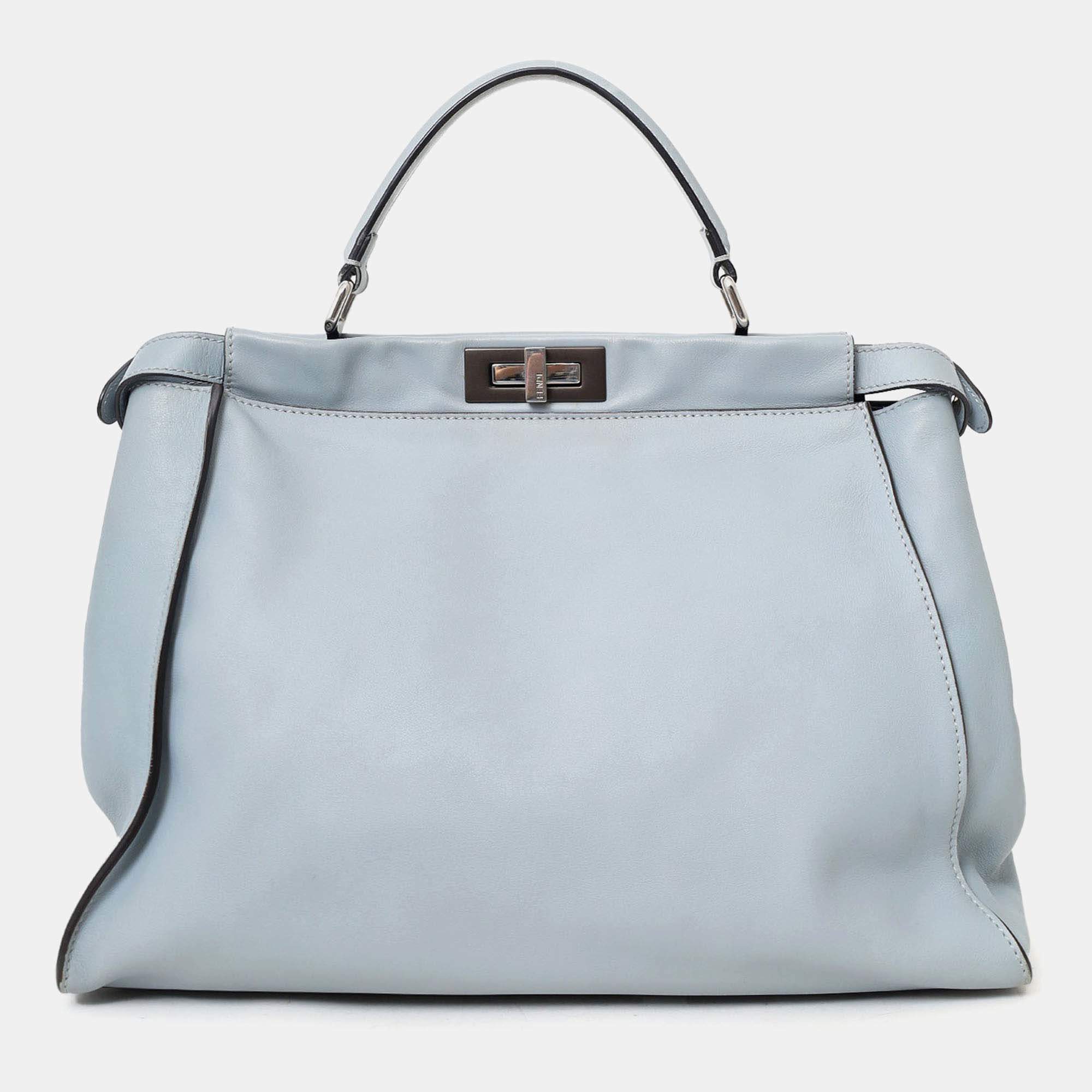 مملوكة مسبقًا حقيبة فندي بكابو كبيرة جلد أزرق بمقبض علوي وحزام