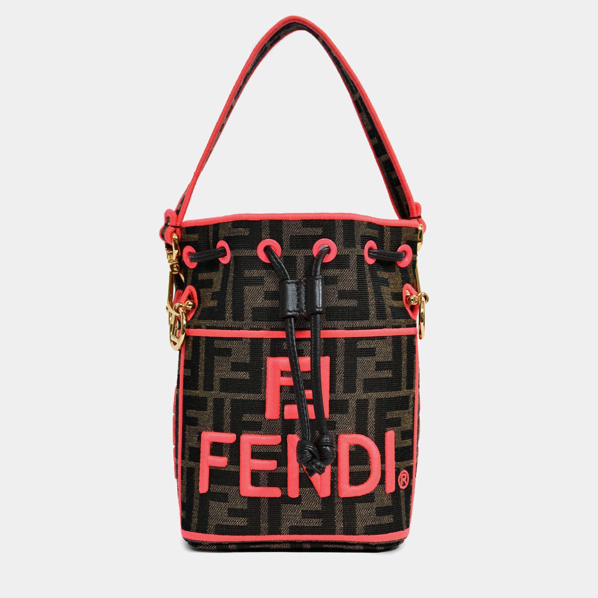 مملوكة مسبقًا Fendi Brown Zucca/Neon Pink Canvas Mon Tresor Bucket Bag