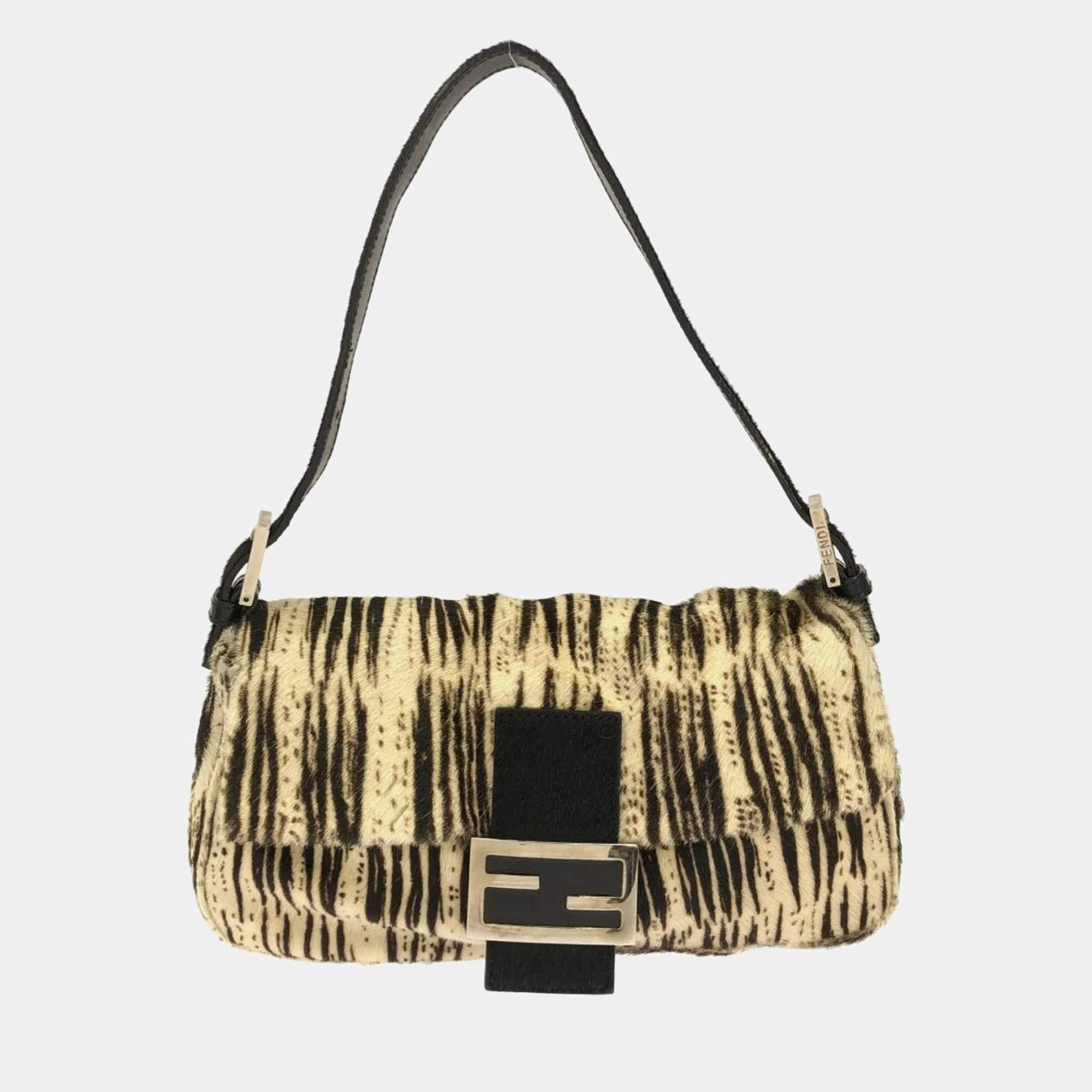 مملوكة مسبقًا Fendi Baguette Shoulder Bag