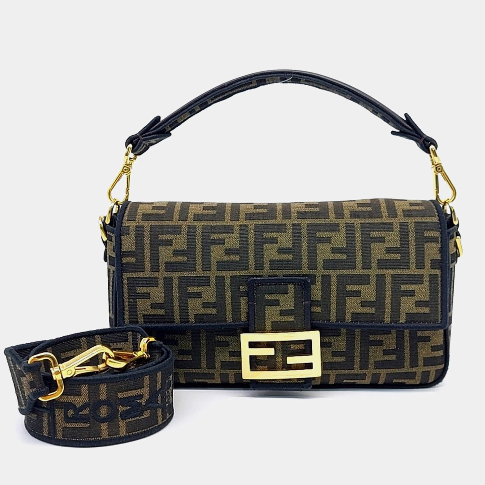 مملوكة مسبقًا Fendi Brown Canvas Zucca Baguette Bag (8BR600)