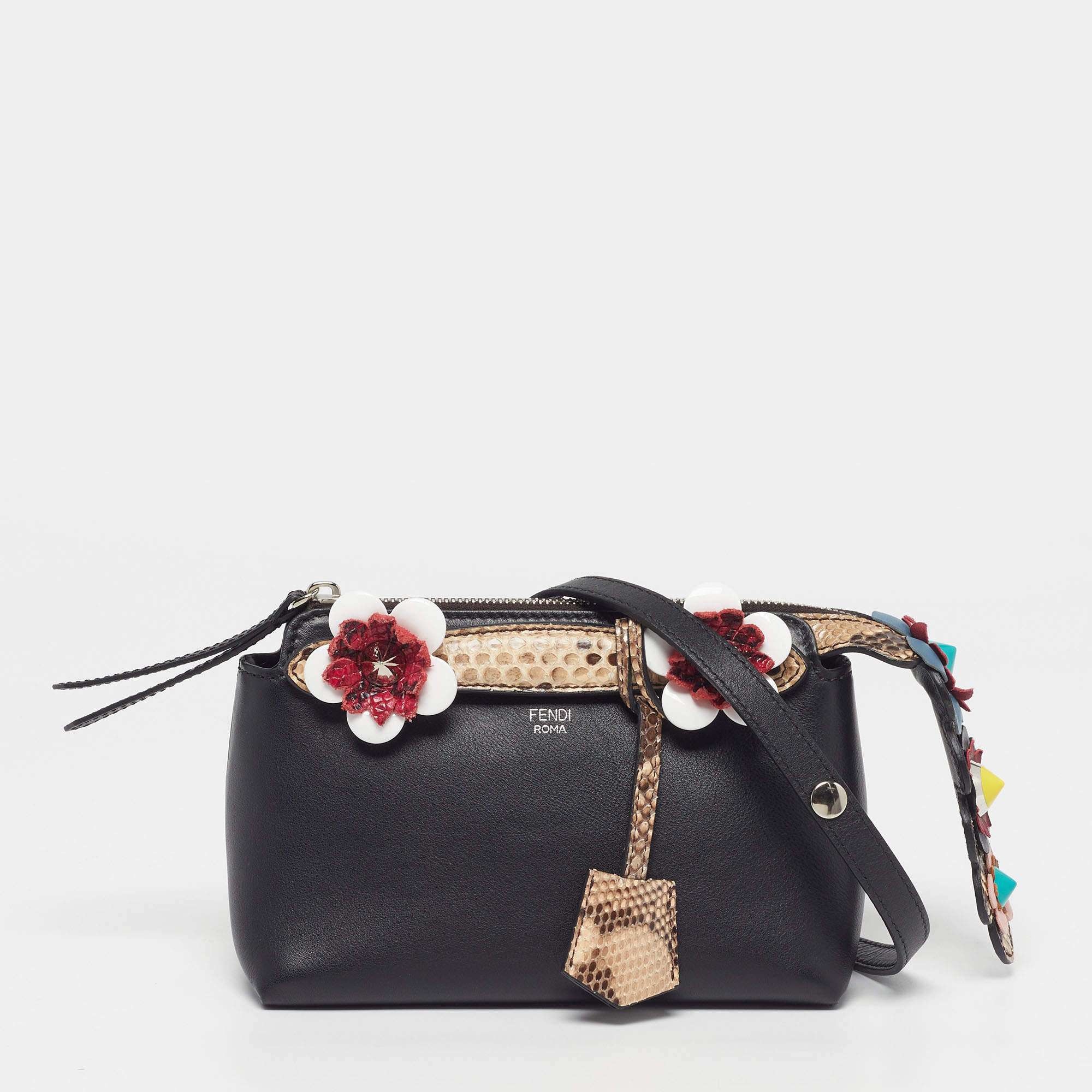 Pre Owned حقيبة كتف فندي باي ذا واي ميني جلد أسود وتقليم زهري من بايثون فلاورلاند