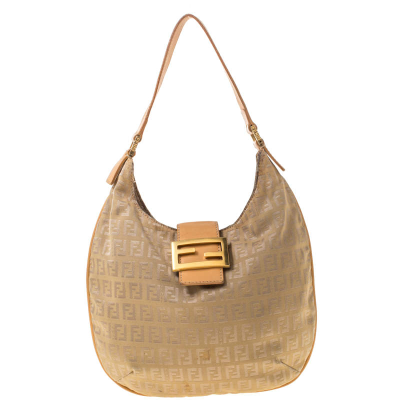 Pre Owned Fendi Beige Zucchino Canvas and Leather Hobo