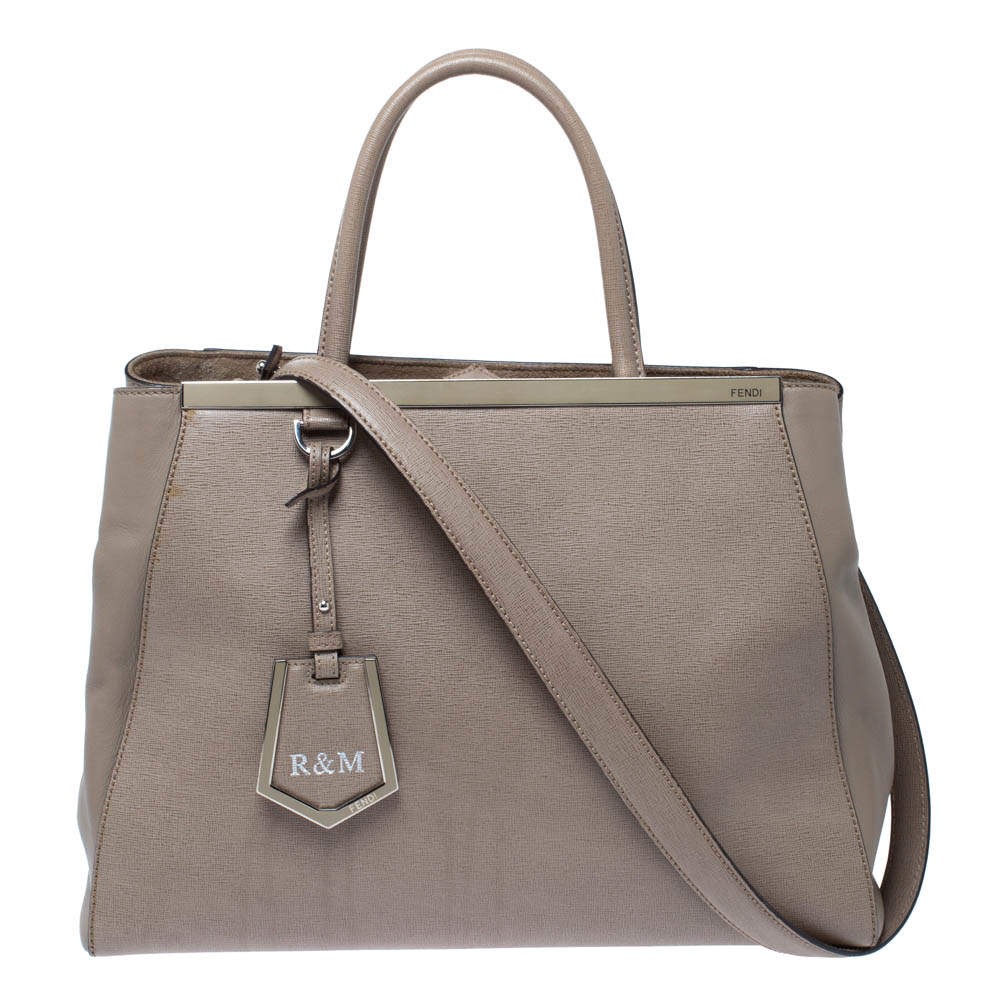 Pre Owned Fendi Beige Leather Medium 2jours Tote