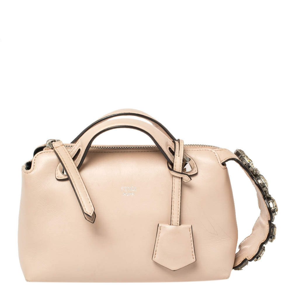 Pre Owned Fendi Beige Leather By The Way Crossbody Bag