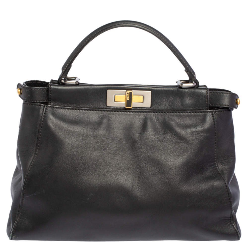 مملوكة مسبقًا Fendi Black Leather Medium Peekaboo Top Handle Bag