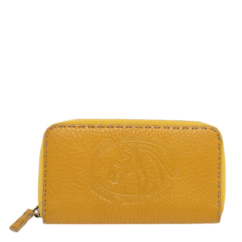 مملوكة مسبقًا Fendi Yellow Leather Selleria Zip Around Wallet