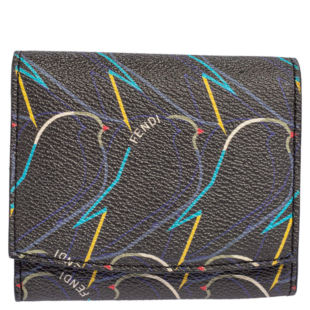 محفظة فندي كانفاس مقوى مطبوع طيور إيليت متعدد الألوان ذات قلاب مضغوطة