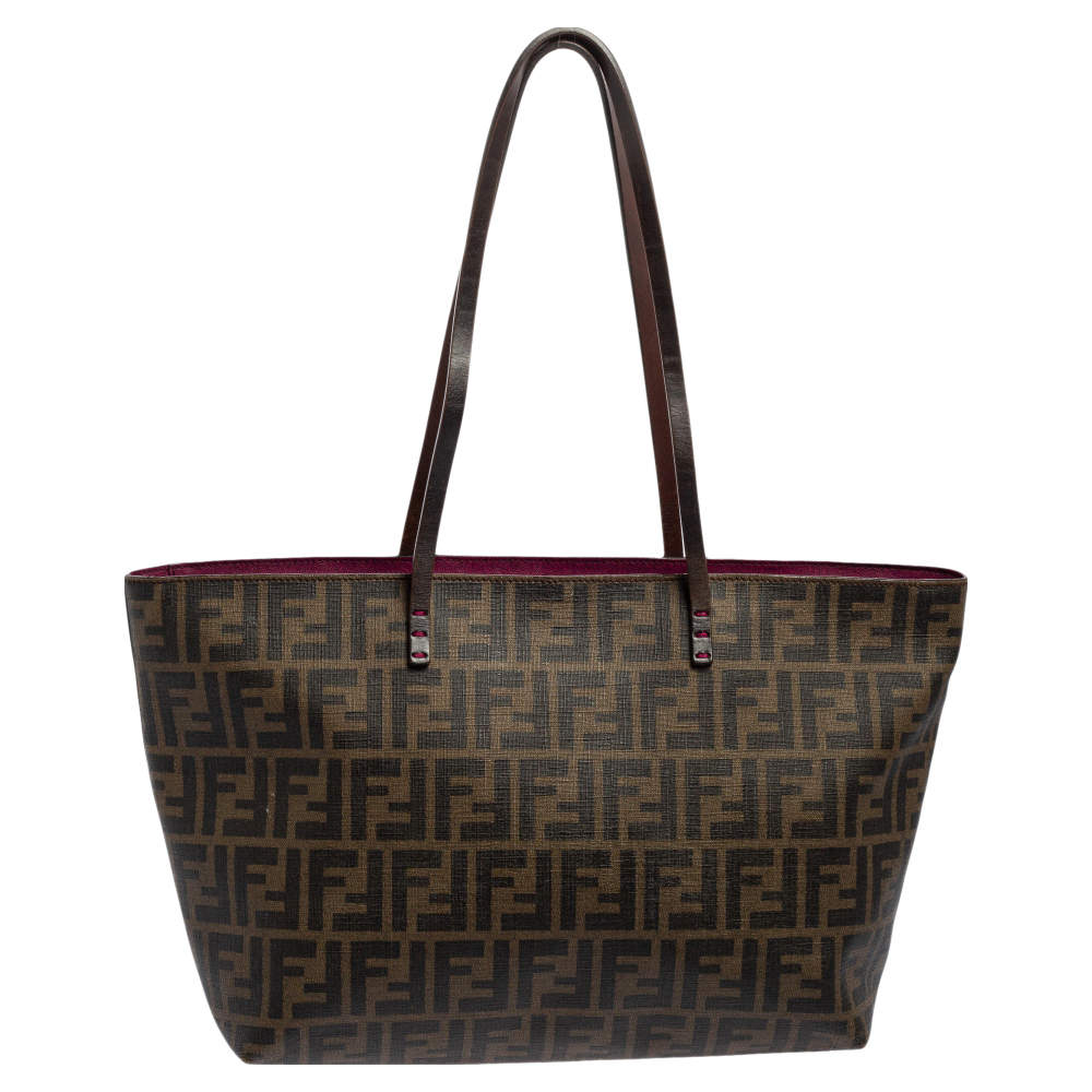 مملوكة مسبقًا Fendi Tobacco Zucca Coated Canvas Small Roll Shopper Tote