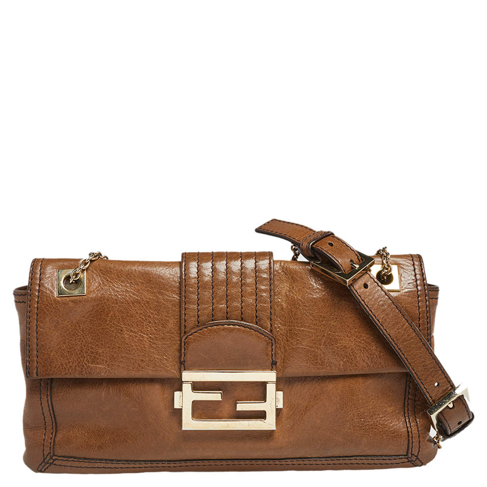 مملوكة مسبقًا Fendi Brown Leather Borsa Flap Chain Baguette 