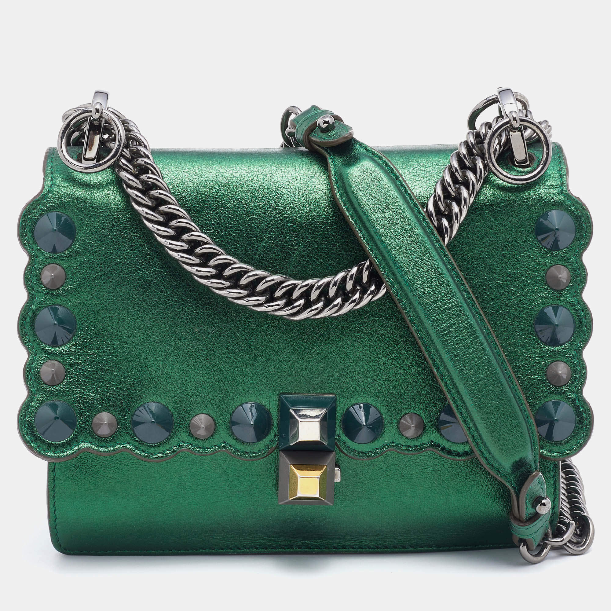 Pre Owned Fendi Metallic Green Leather Small Scalloped Kan I Shoulder Bag