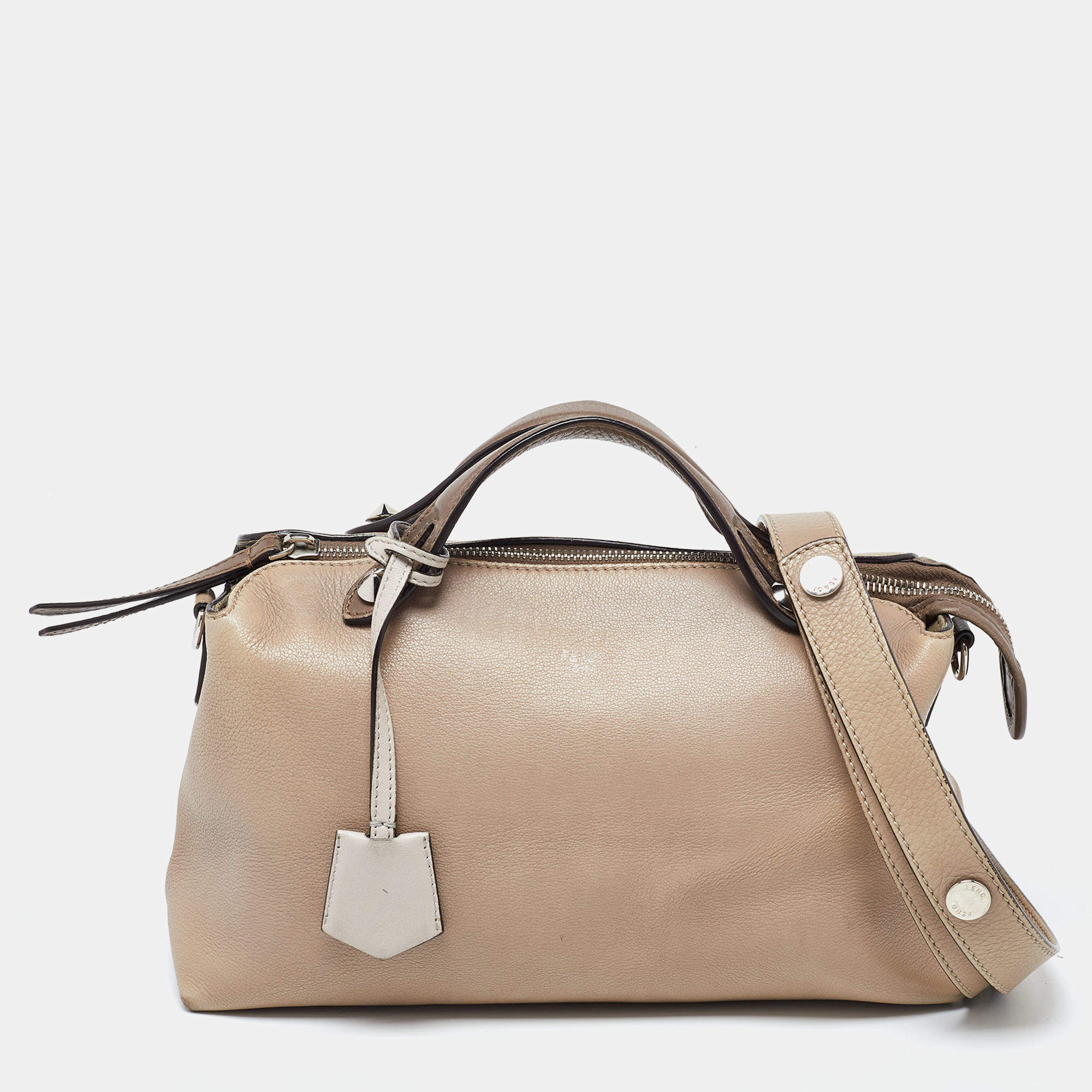 Pre Owned حقيبة ساتشل فندي باي ذا واي متوسطة مزخرف لؤلؤ صناعي جلد أسود