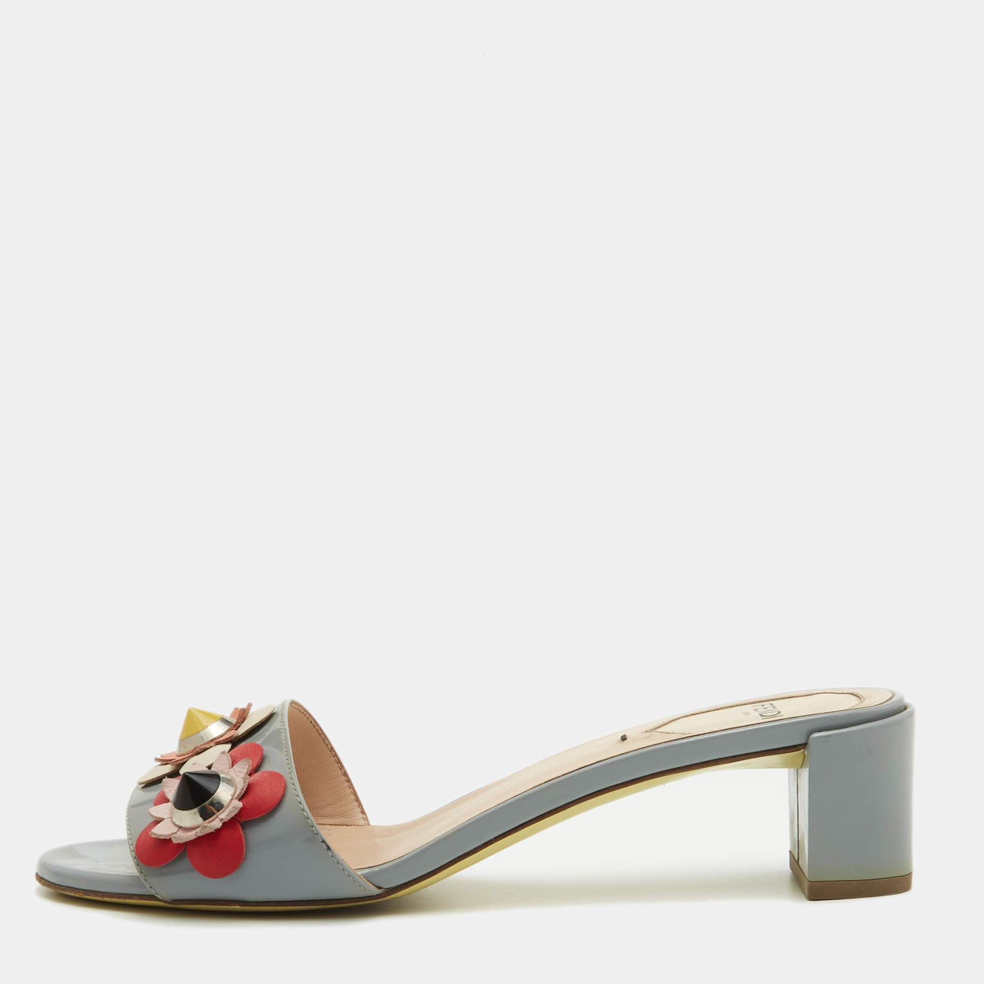 Fendi Grey Patent Leather Flowerland Slide Sandals Size 39