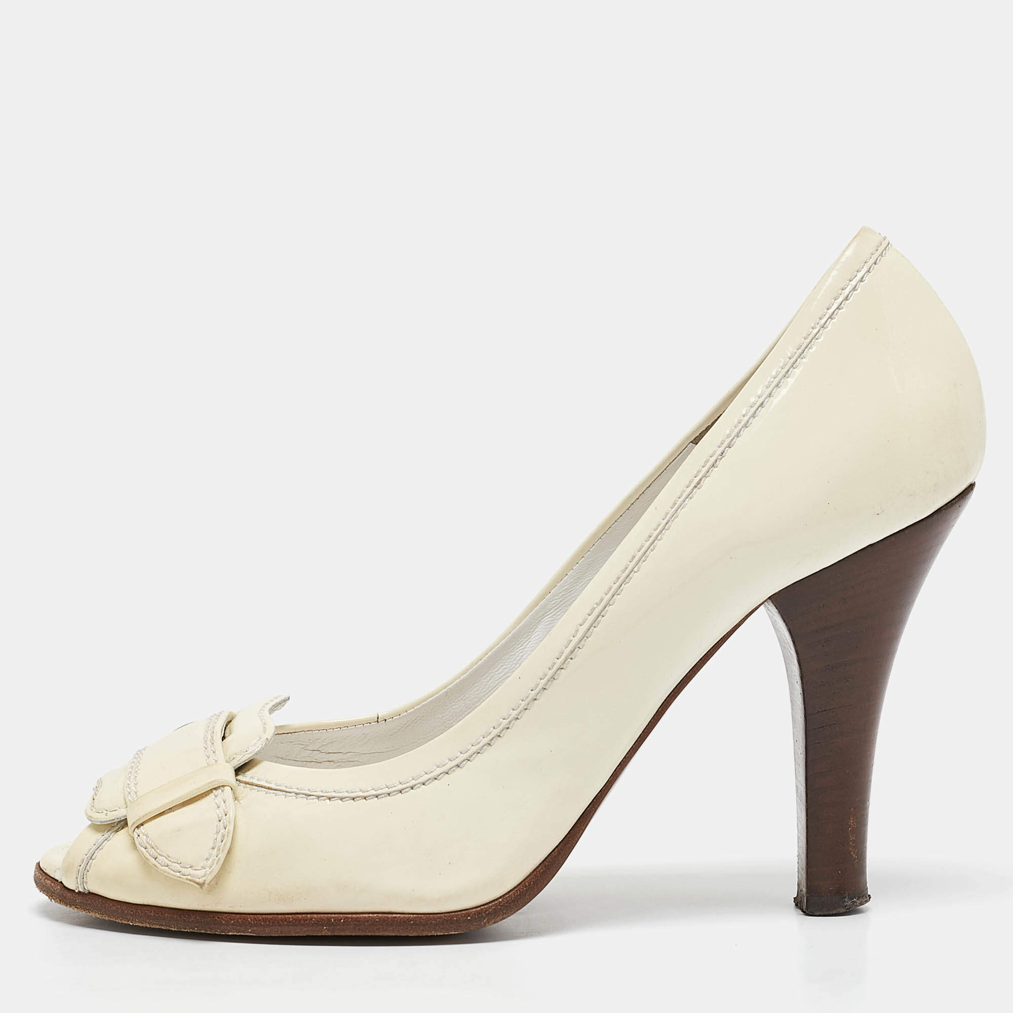 Fendi Cream Patent Leather Buckle Detail Open Toe Pumps  Size 38