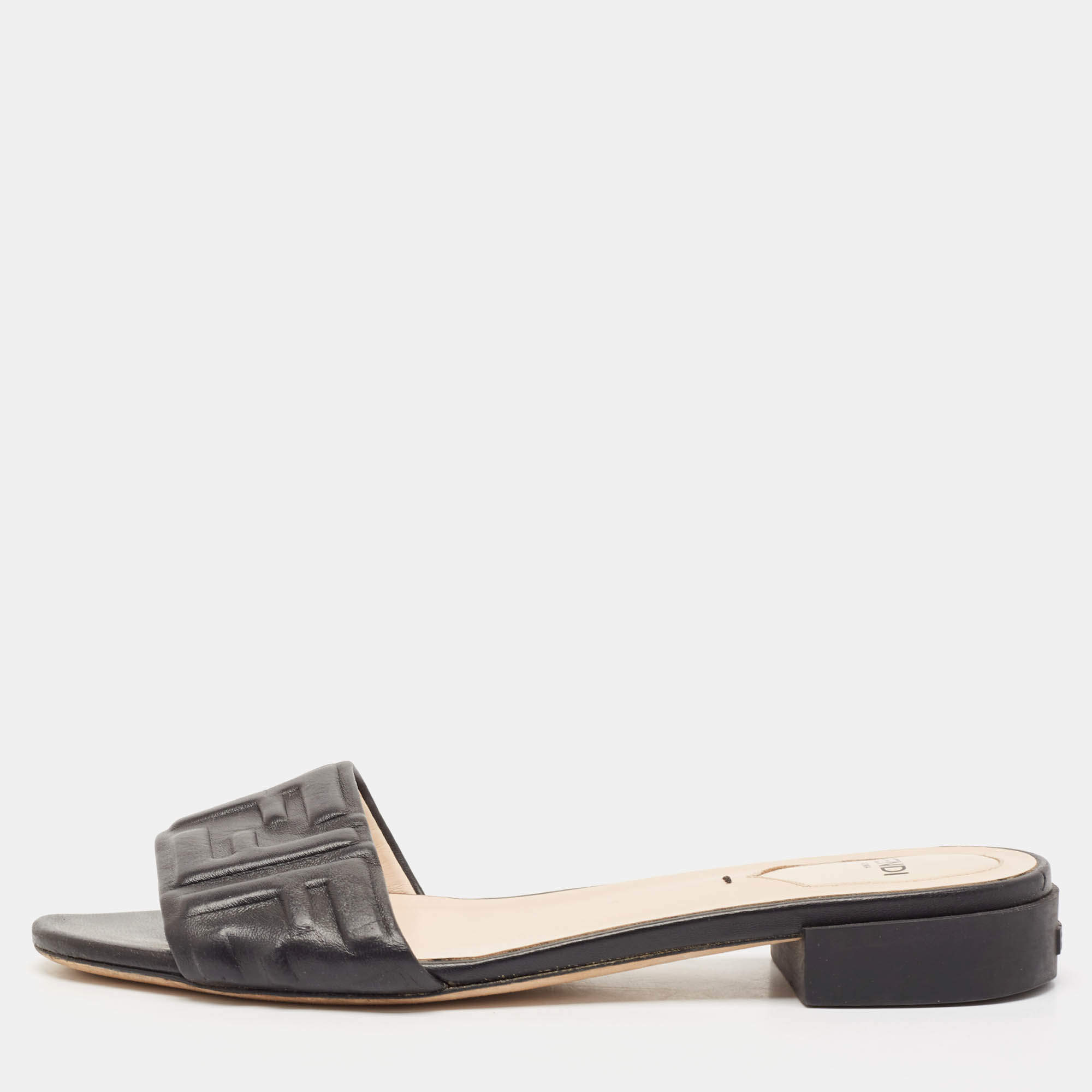 Pre Owned Fendi Black FF Embossed Leather Slide Sandals Size 38.5
