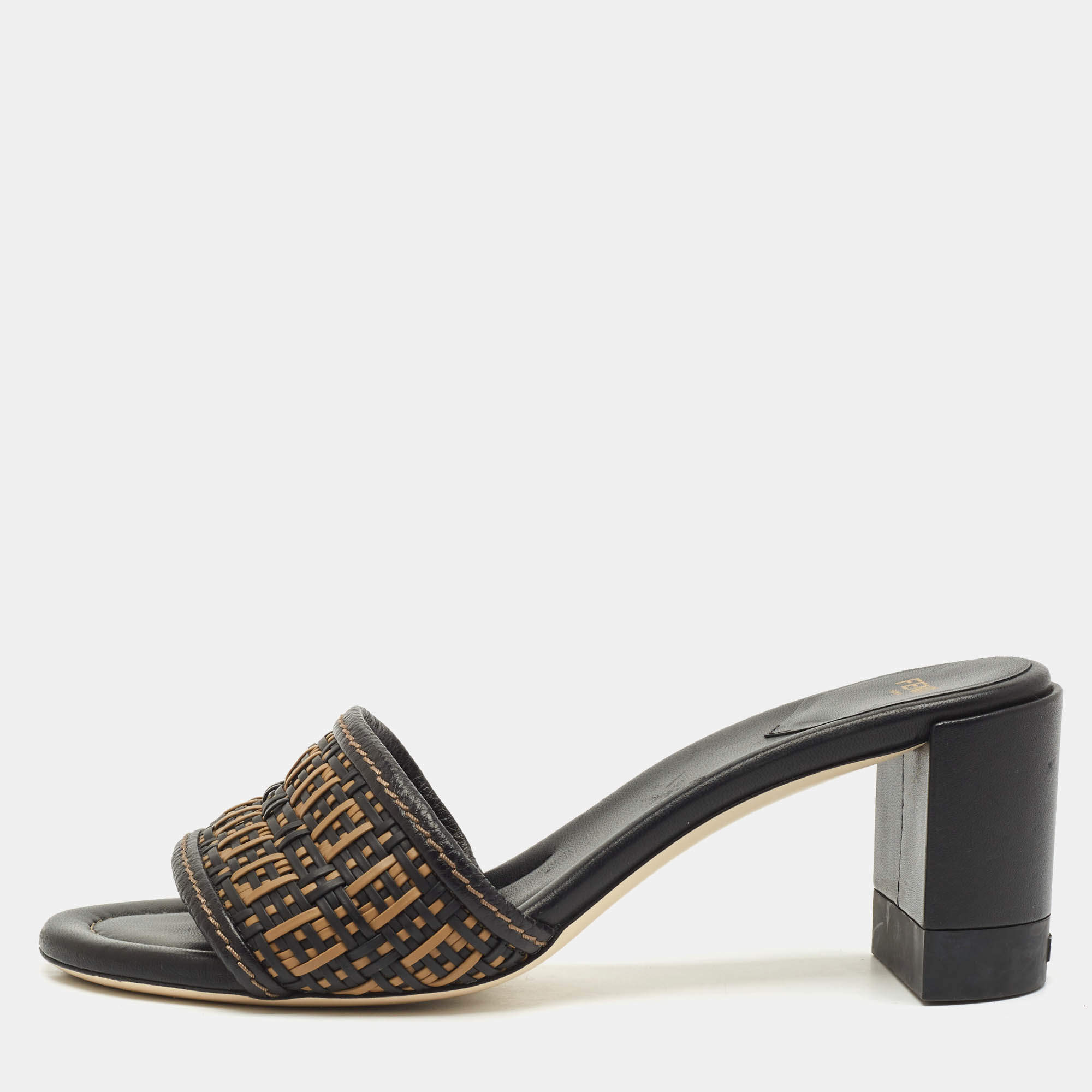 Pre Owned Fendi Brown/Black Leather and Raffia FF Slide Sandals Size 40.5