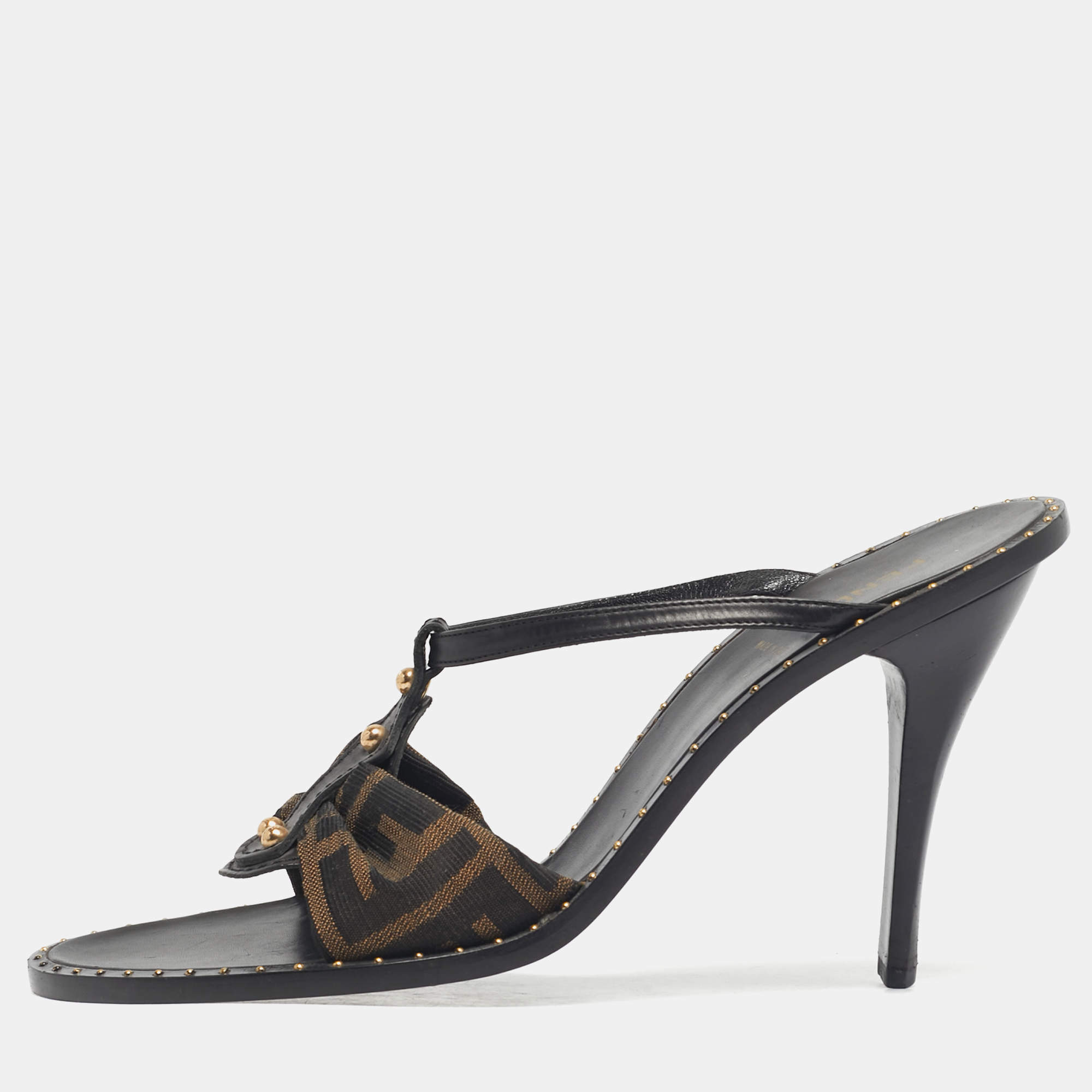 Pre Owned Fendi Brown/Black Zucca Canvas And Leather Slide Sandals Size 41