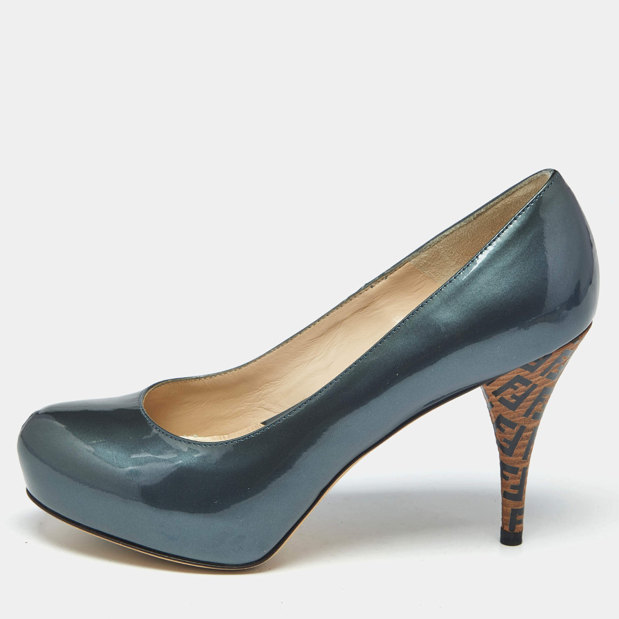 Pre Owned Fendi Grey Patent Leather Platform Round Toe Pumps Size 36