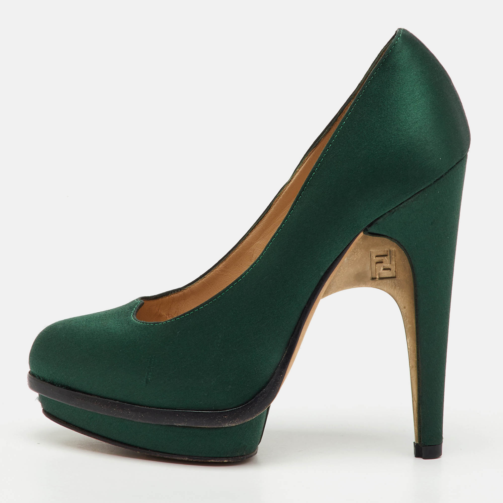 مملوكة مسبقًا Fendi Dark Green Satin Bridge Heel Platform Pumps Size 35