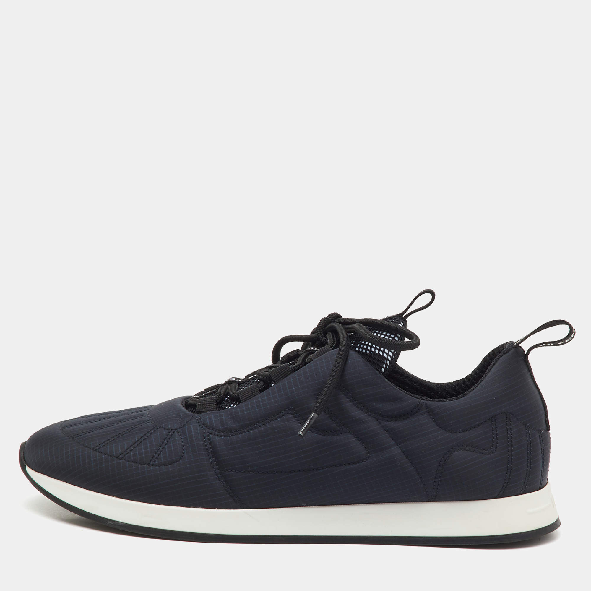 Pre Owned Fendi Navy Blue/Black Fabric FF Freedom Low Top Sneakers Size 38