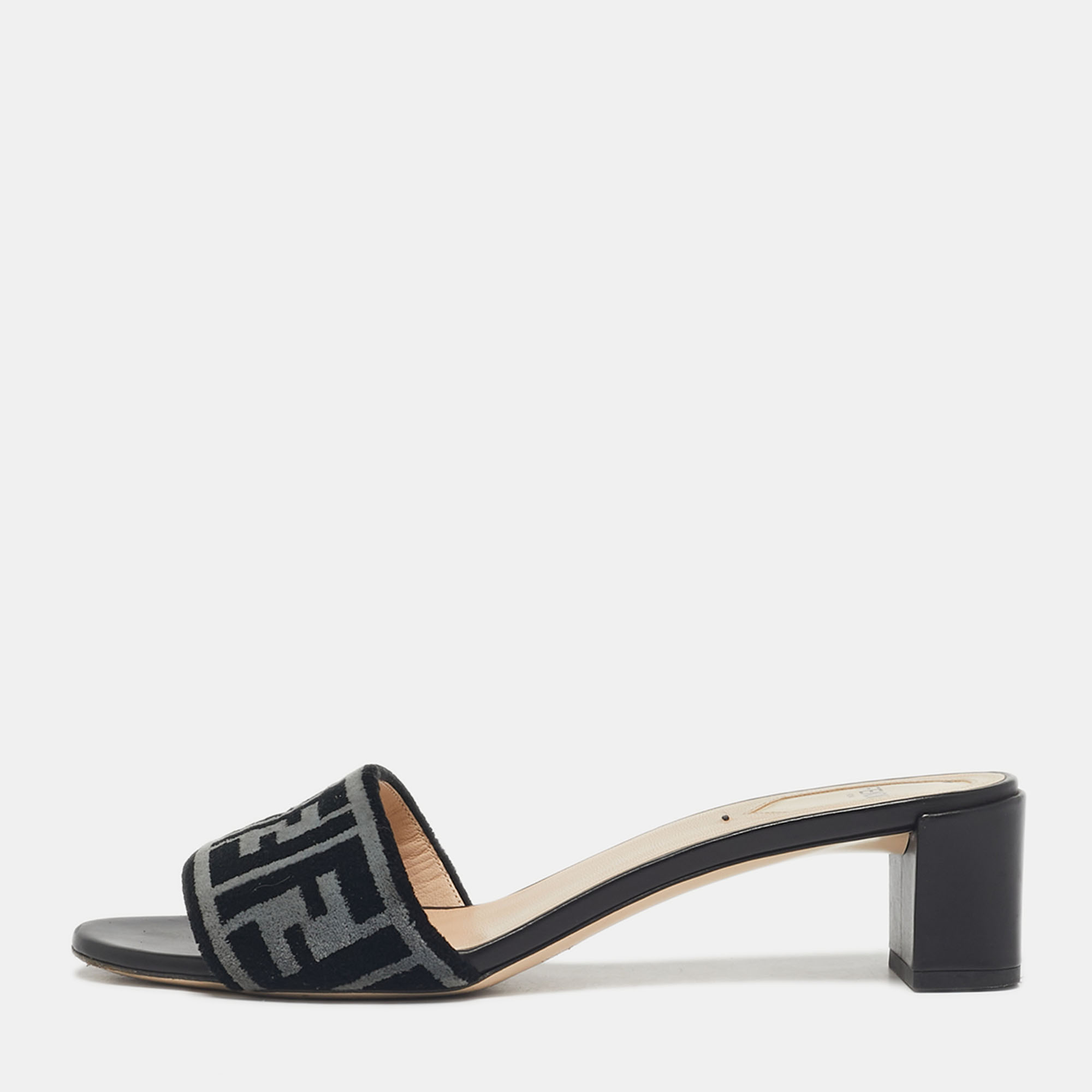 Pre Owned Fendi Black/Grey Velvet FF Slide Sandals Size 39