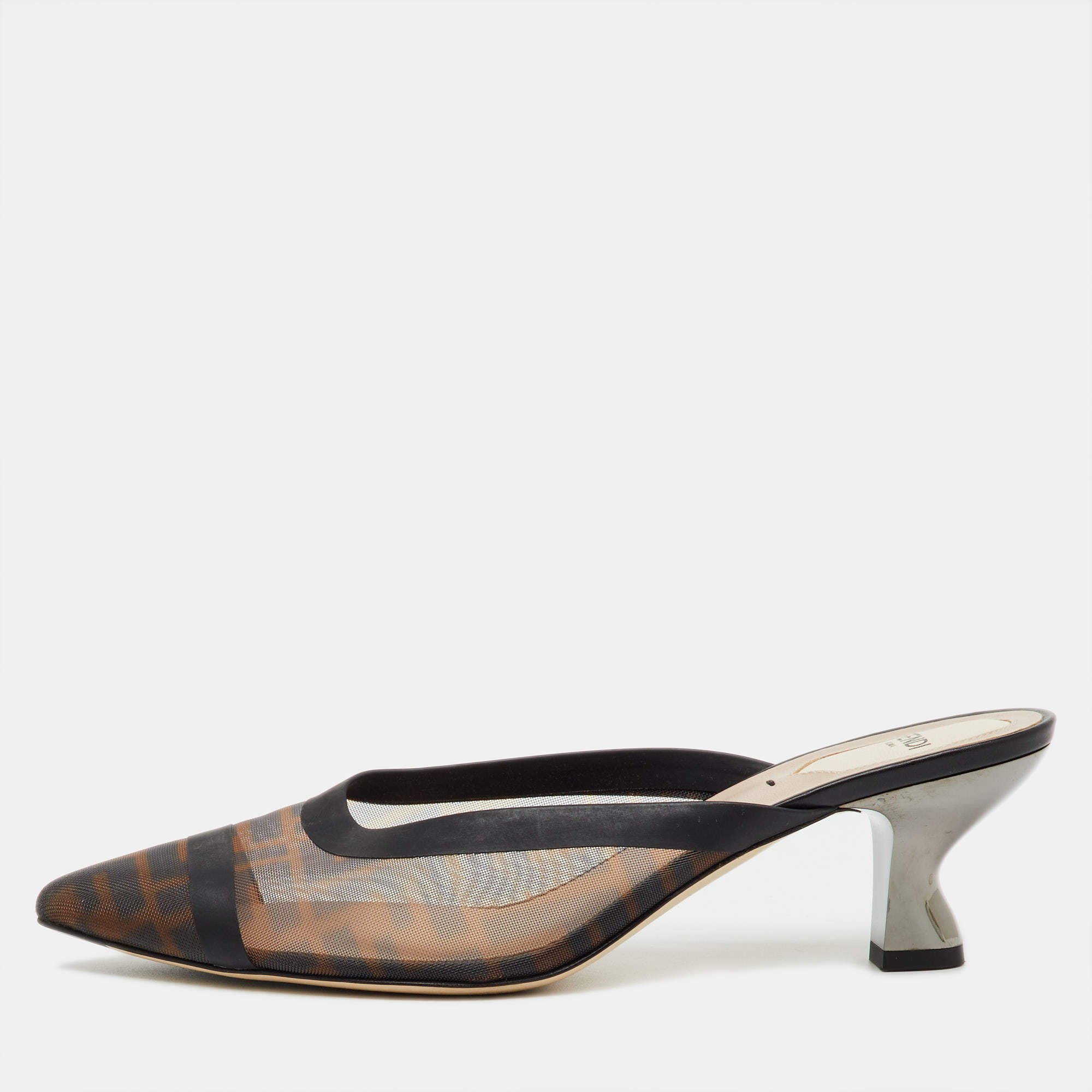 Pre Owned Fendi Brown/Black Zucca Mesh and Leather Colibri Pointed Toe Mules Size 40