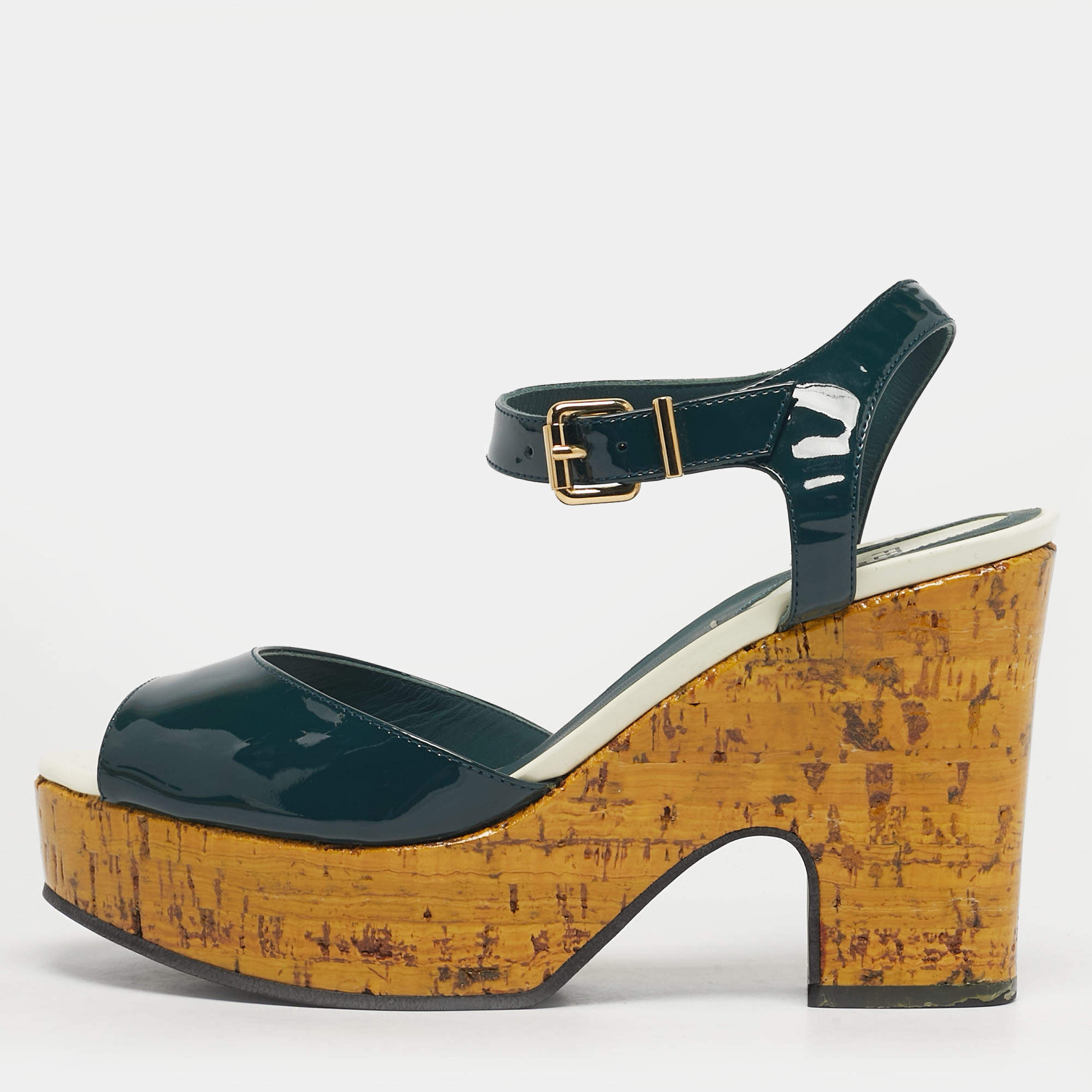 Pre Owned Fendi Size 37.5 Green Patent Leather Cork Platform Sandals