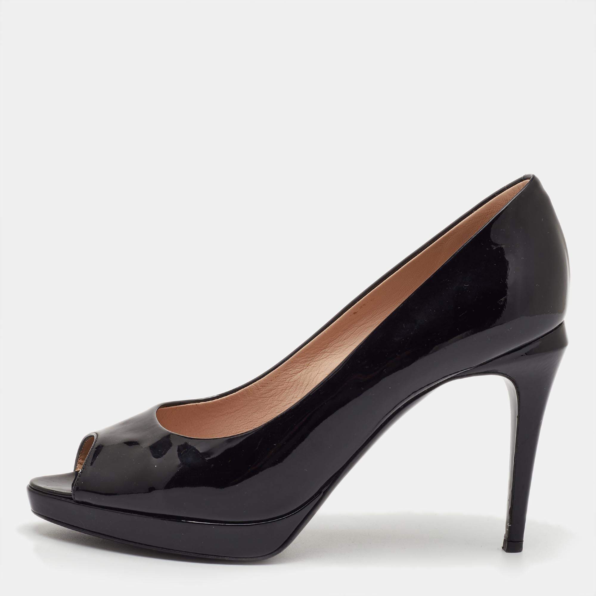 مملوكة مسبقًا Fendi Size 40 Black Patent Leather Peep Toe Pumps