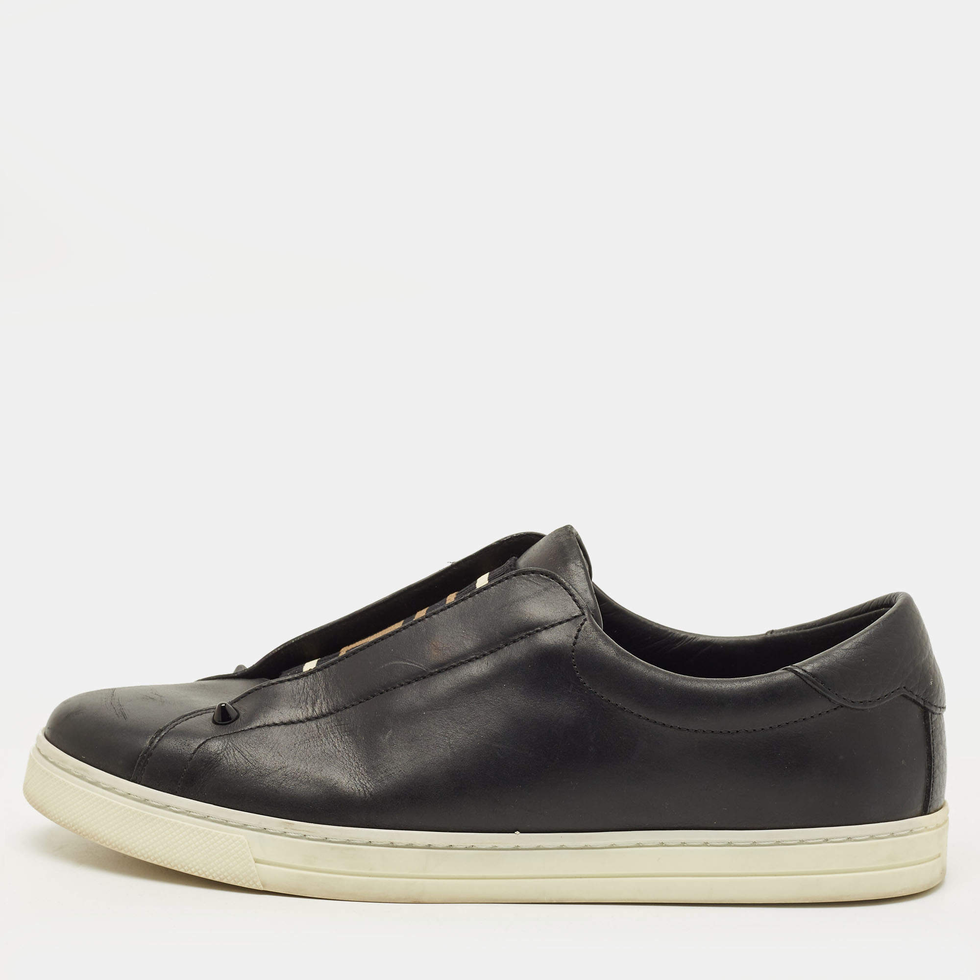 مملوكة مسبقًا Fendi Rockoclick Size 40 Black Leather Slip On Sneakers