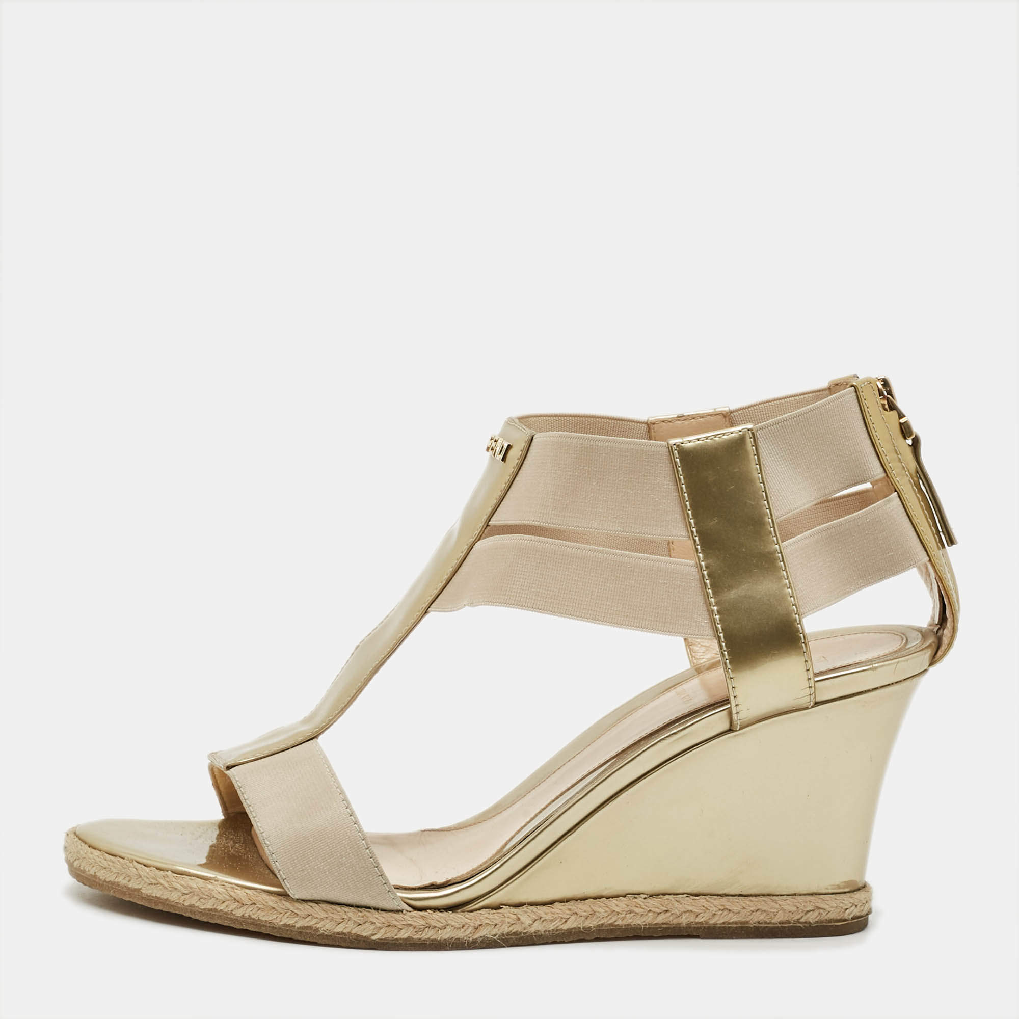Pre Owned Fendi Size 38 Gold Elastic and  Patent Leather Wedge Sandals