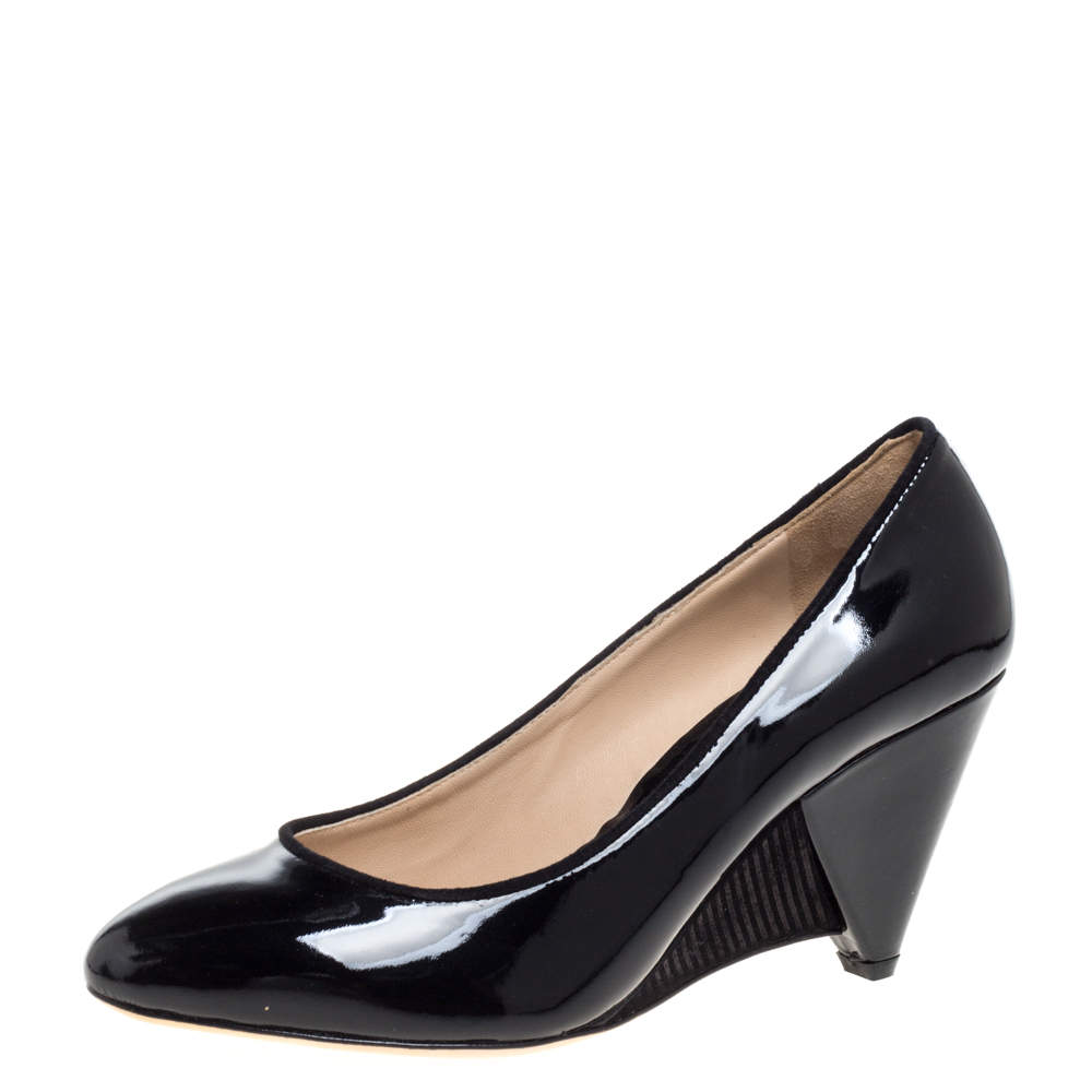 Pre Owned Fendi Black Patent Leather Wedge Pumps Size 39