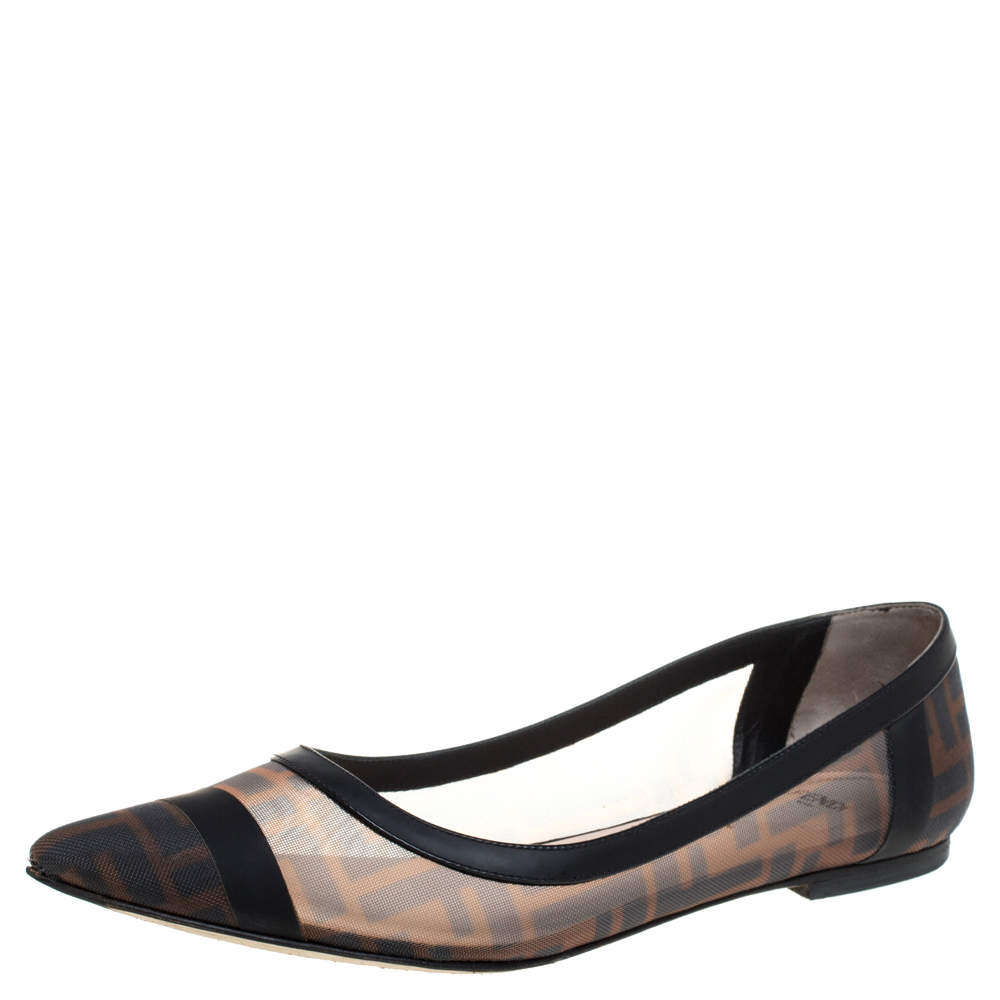 مملوكة مسبقًا Fendi Brown/Black Zucca Mesh And Leather Trim Colibrì Pointed Toe Ballet Flats Size 39.5