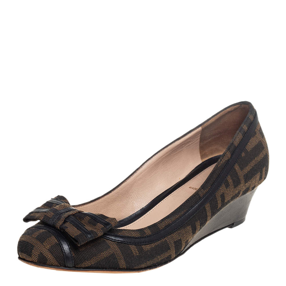 Pre Owned Fendi Brown Zucca Canvas And Leather Trim Bow Wedge Pumps Size 37
