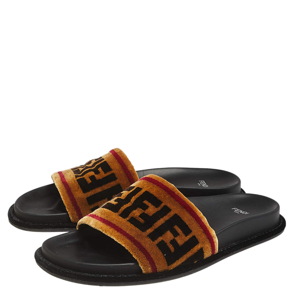 Fendi fur slides women hot sale