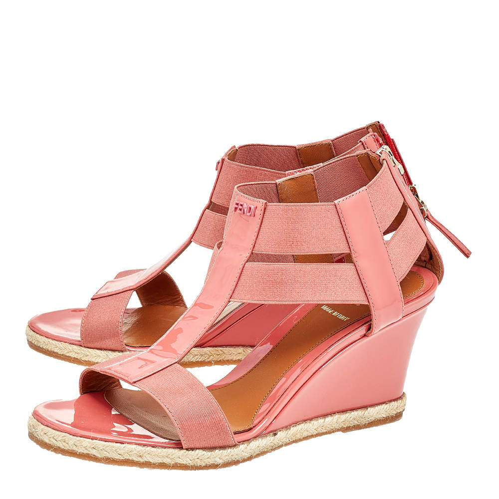 Fendi discount pink sandals