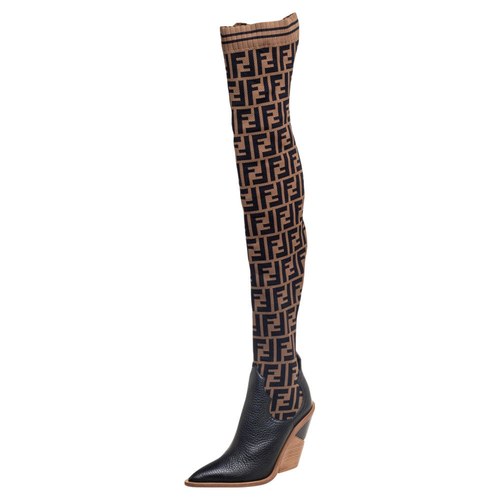 مملوكة مسبقًا Fendi Brown/Black FF Zucca Canvas And Leather Knee Length Boots Size 36.5