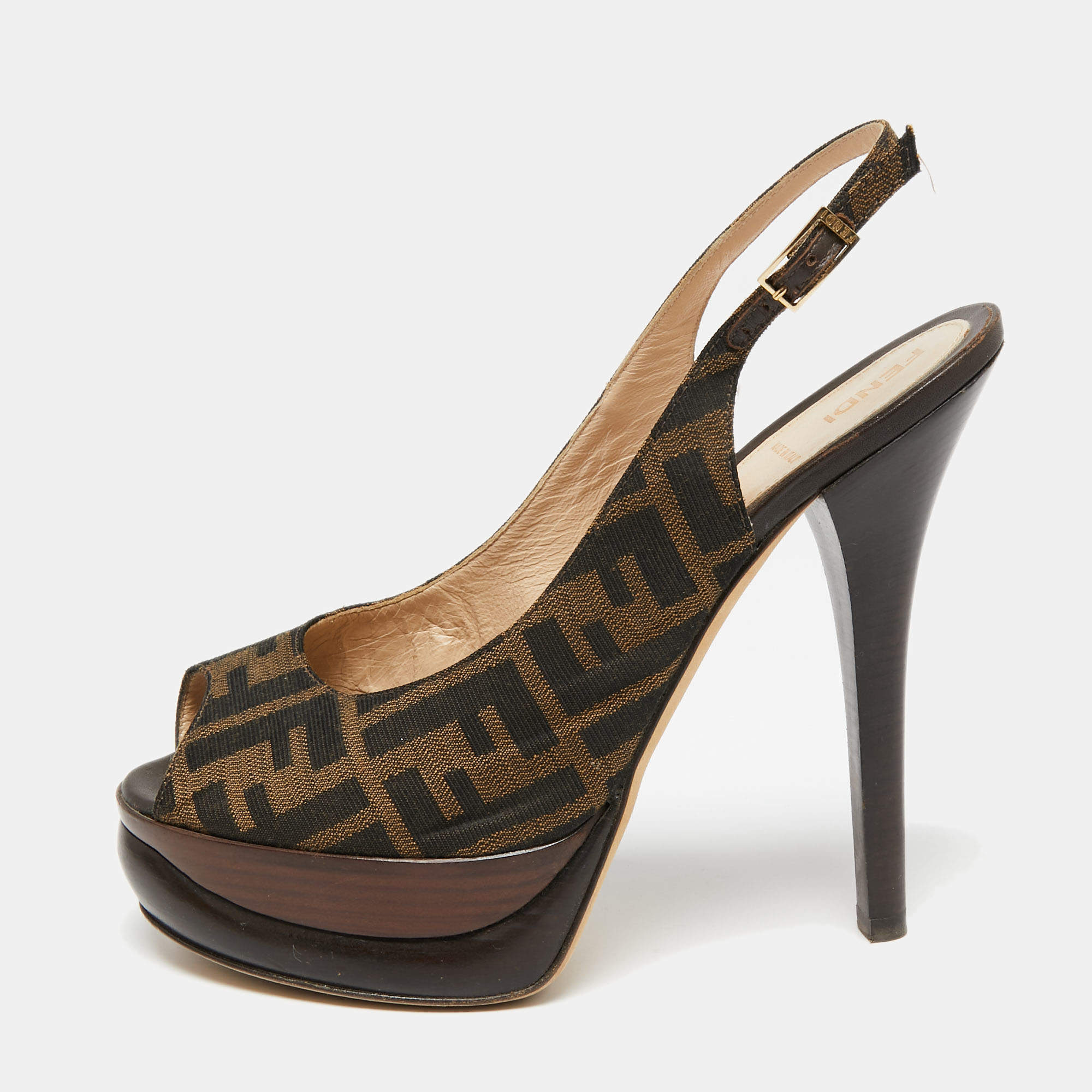 Pre Owned صندل فندي فنديستا كانفاس زوكا توباكو نعل سميك فتحة كعب مقاس 40