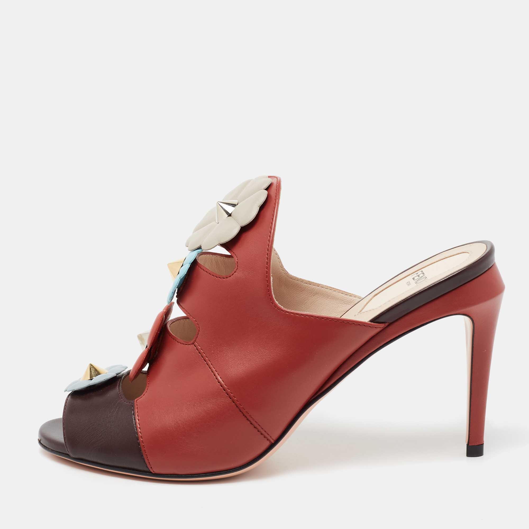 Pre Owned Fendi Red/Dark Brown Leather Flowerland Mule Sandals Size 38.5