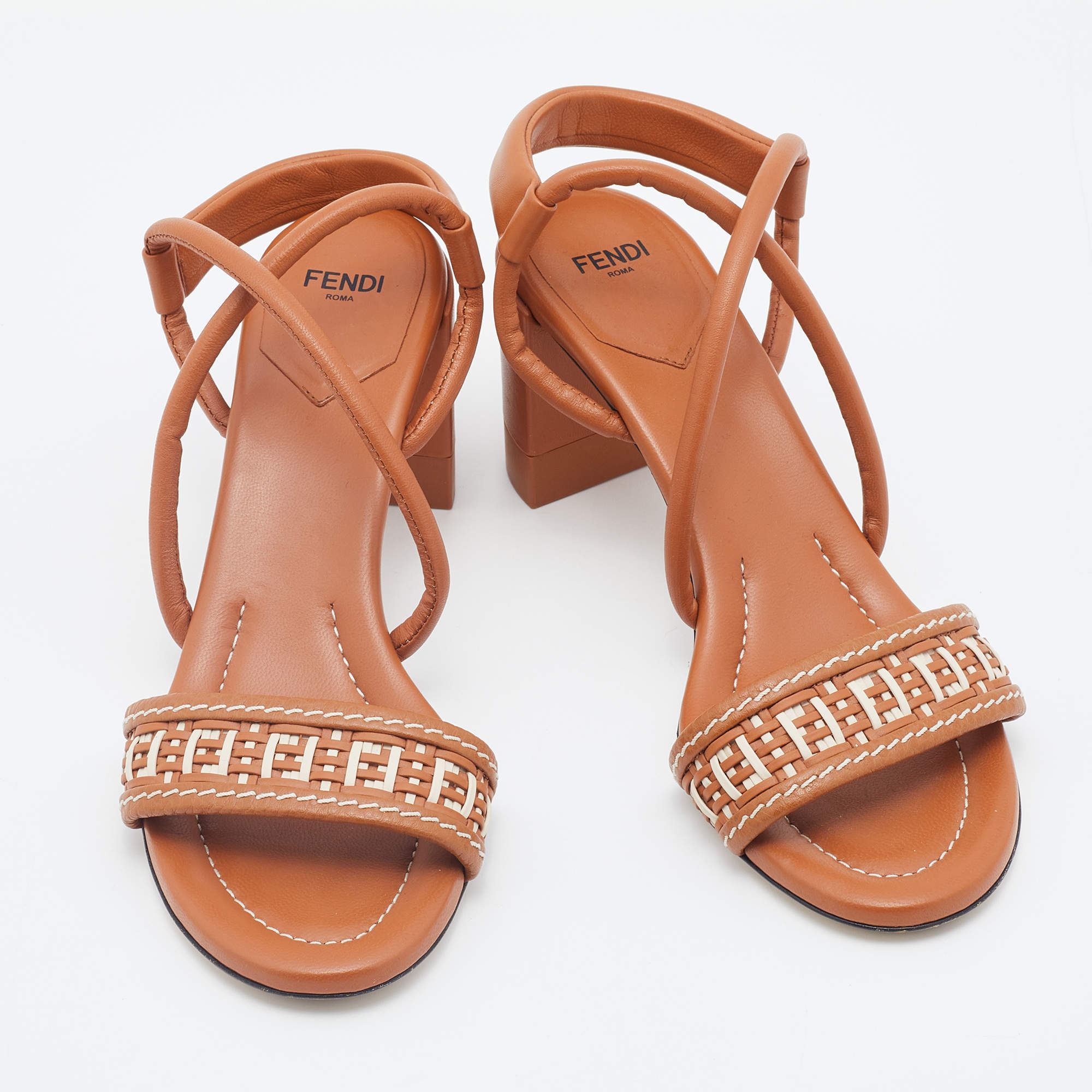 fendi ff interlace leather thong sandals