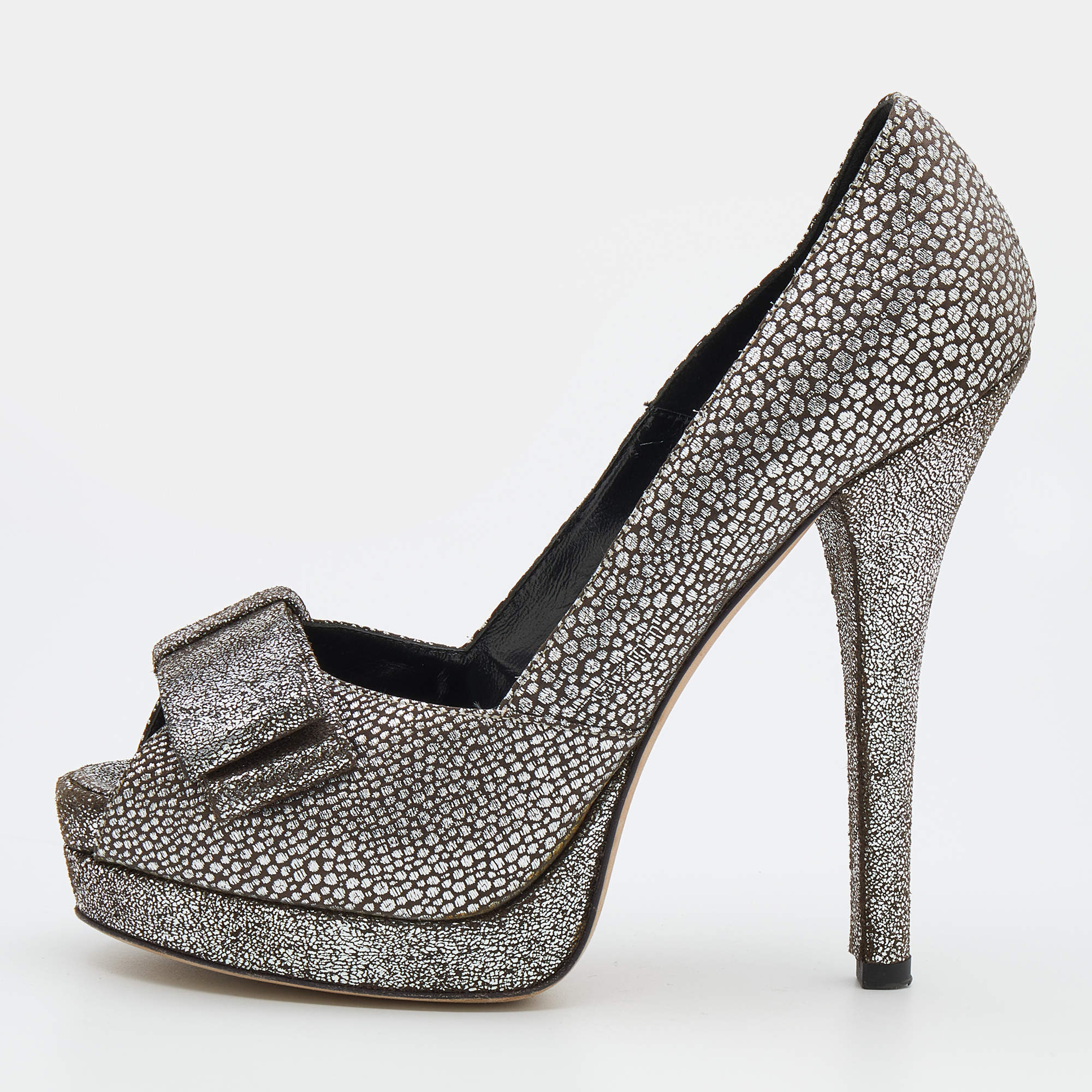 Pre Owned Fendi Silver/Grey Brocade Fabric And Leather Bow Open Toe Platform Pumps Size 38