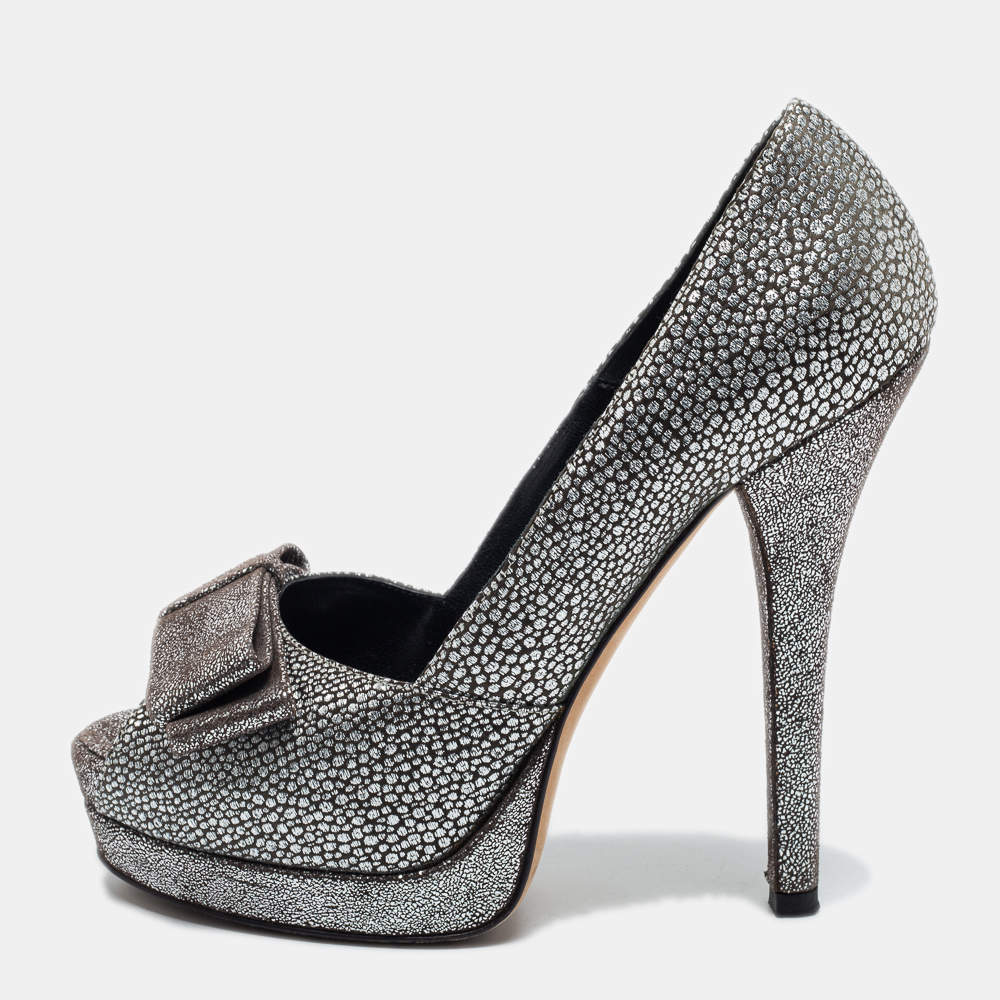 Pre Owned Fendi Silver Textured Fabric Bow Peep Toe Pumps Size 39