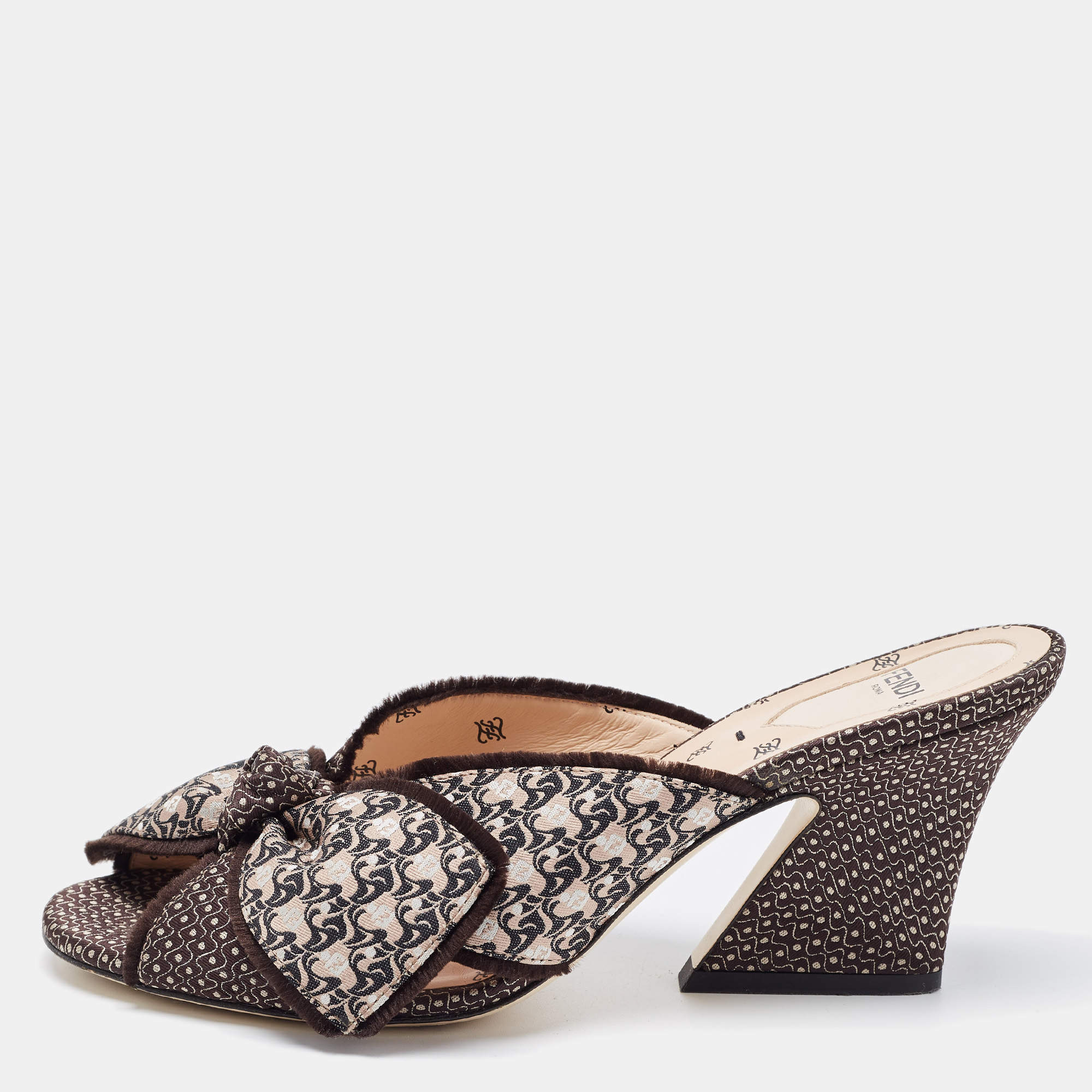 Pre Owned Fendi Brown/Black Fabric Knotted Mule Sandals Size 38.5