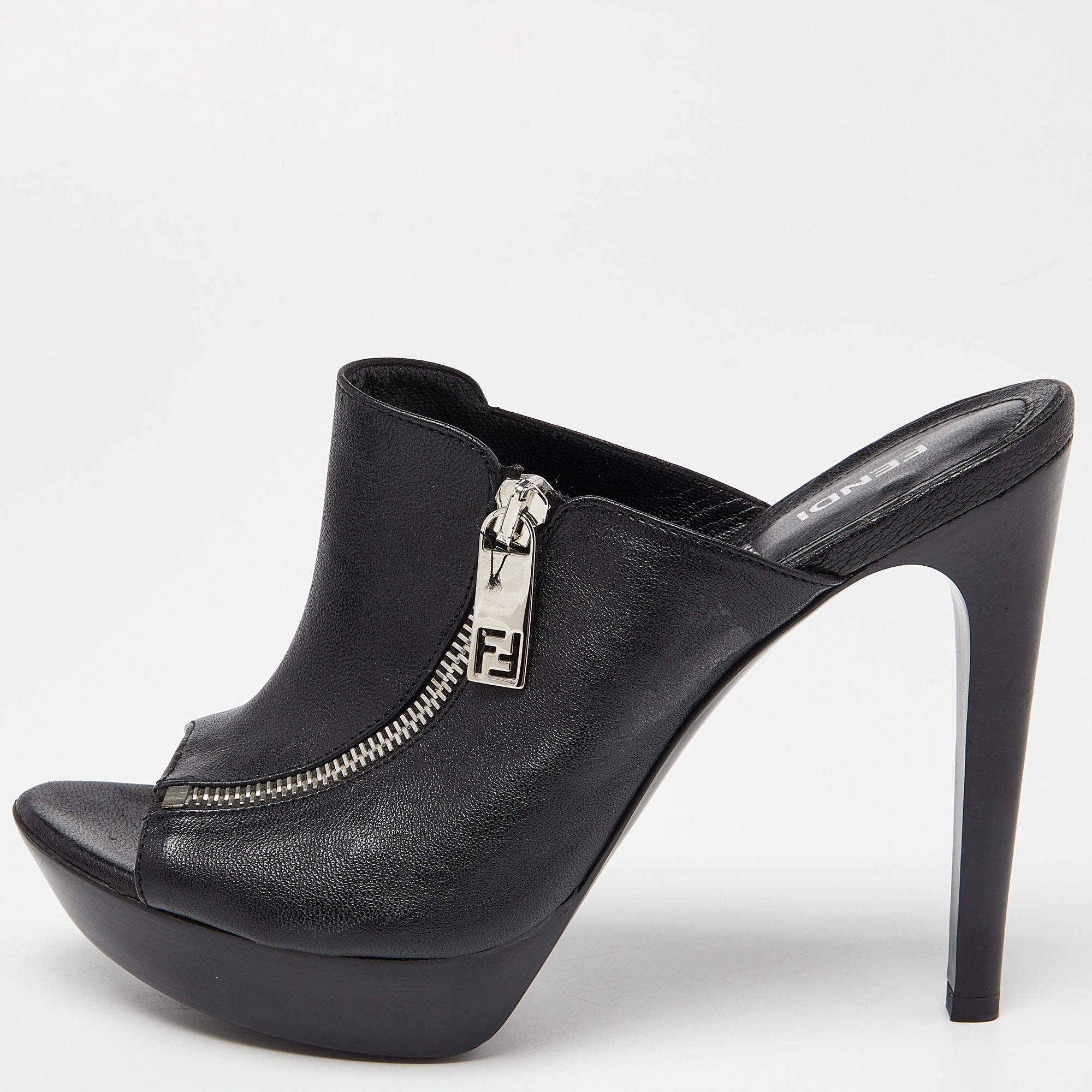 Pre Owned Fendi Black Leather Zipped Heel Mule Size 39.5 